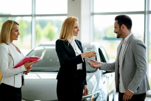 Vender tu coche al precio por matrícula en Madrid