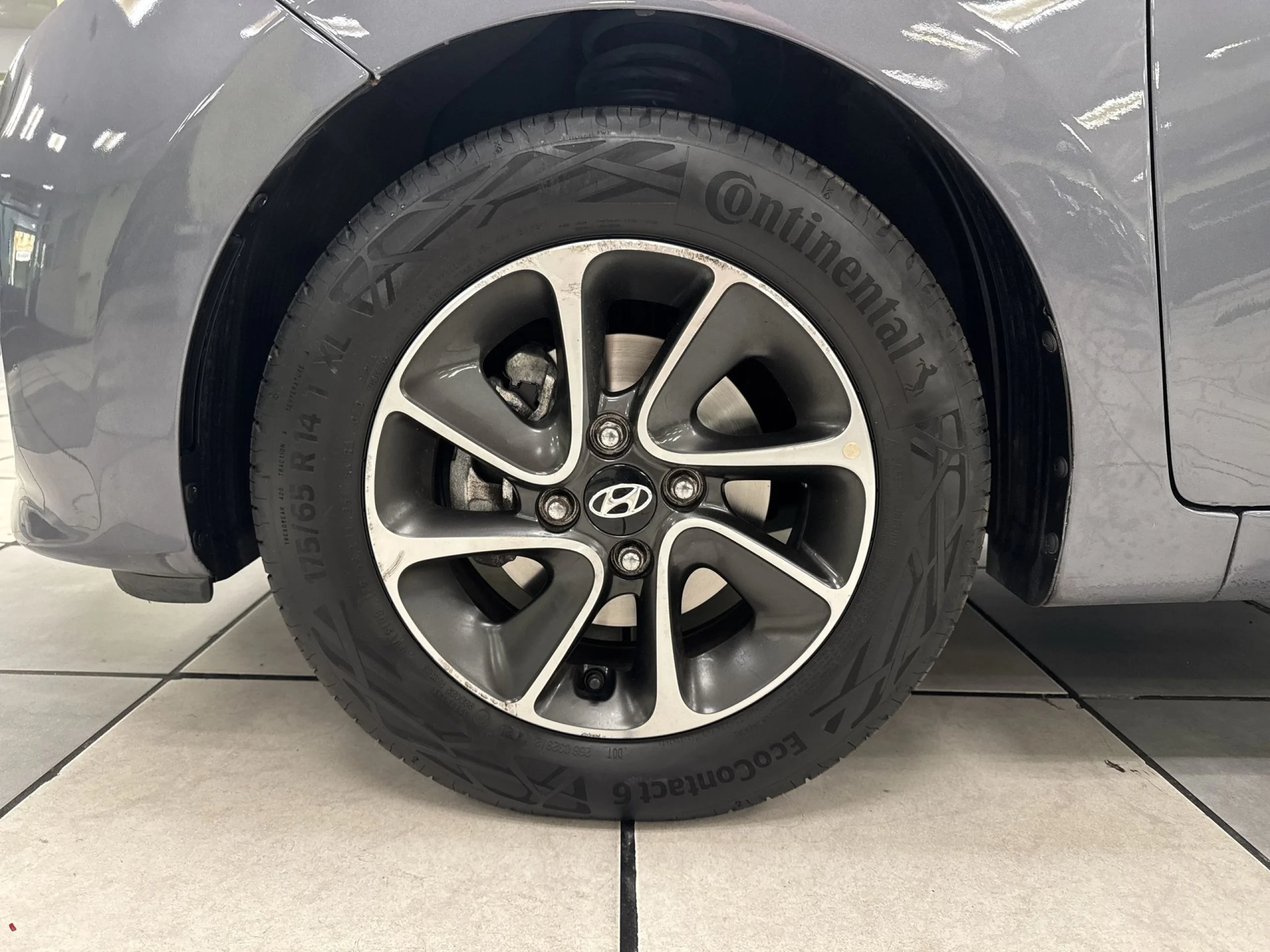 Hyundai I10 1.2 Link 64 kW (87 CV) - Foto 7