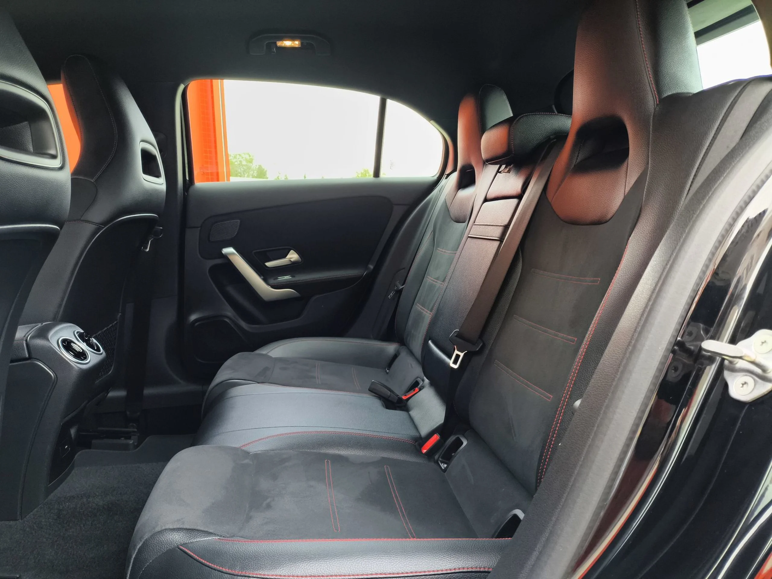 Mercedes-Benz Clase A 250 e 160 kW (218 CV) - Foto 19