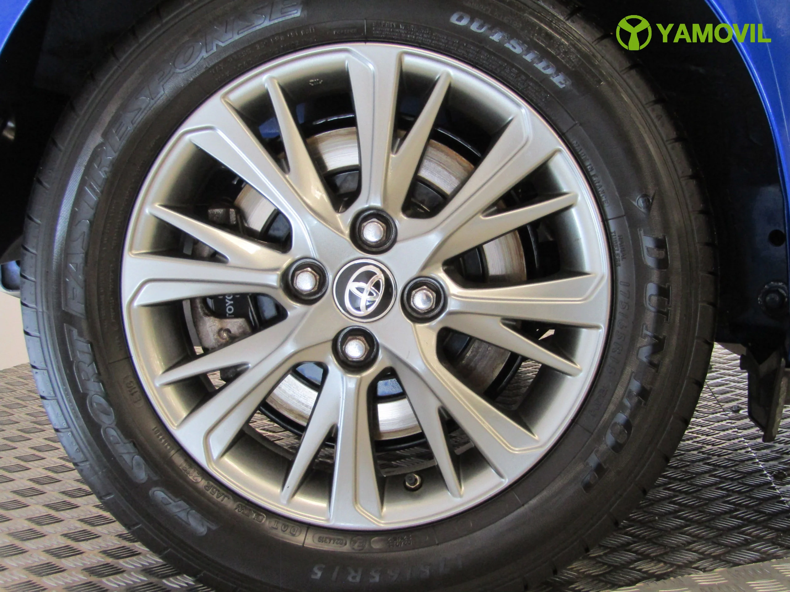 Toyota Yaris HYBRID 100CV ACTIVE - Foto 10