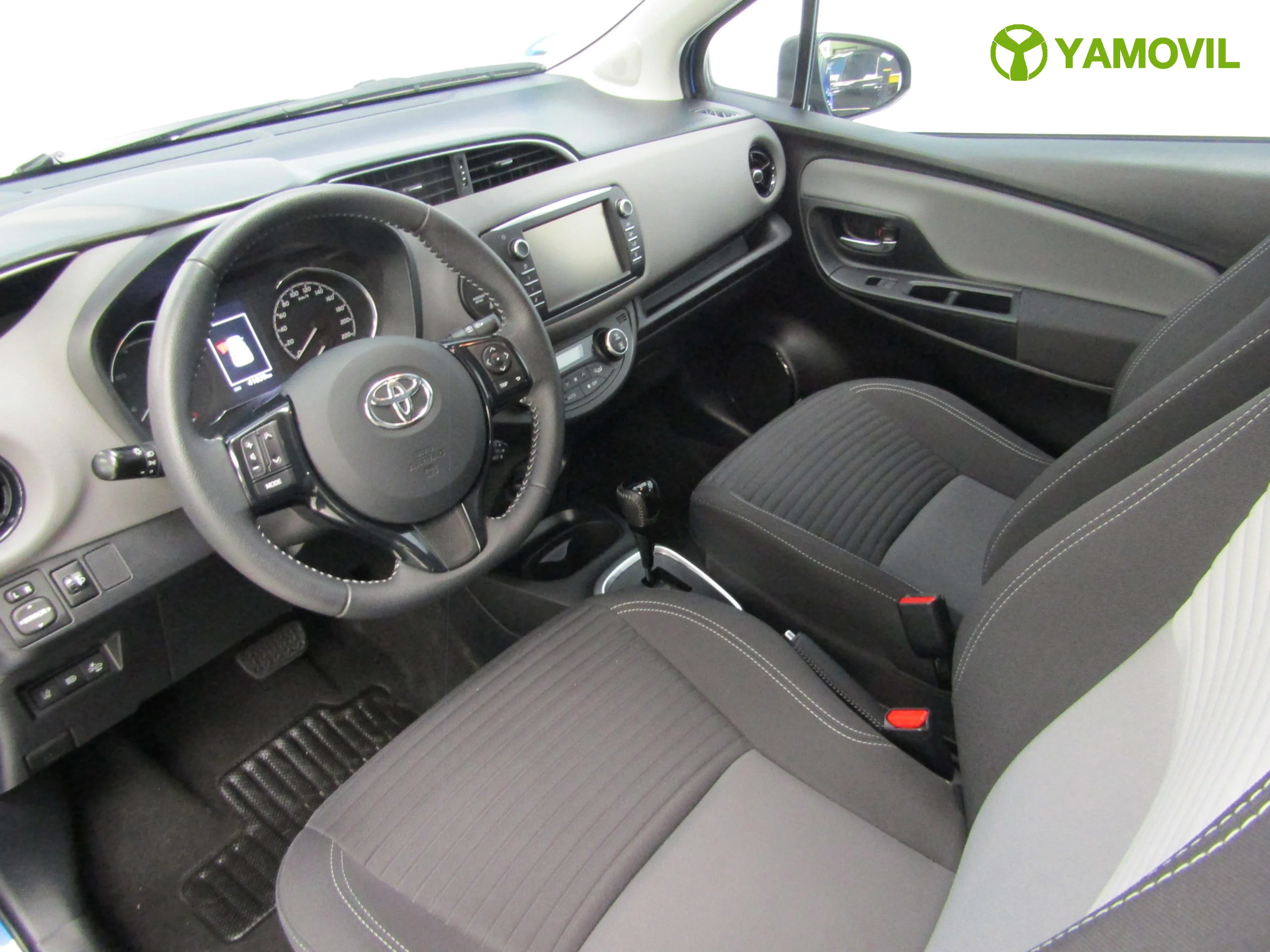 Toyota Yaris HYBRID 100CV ACTIVE - Foto 14