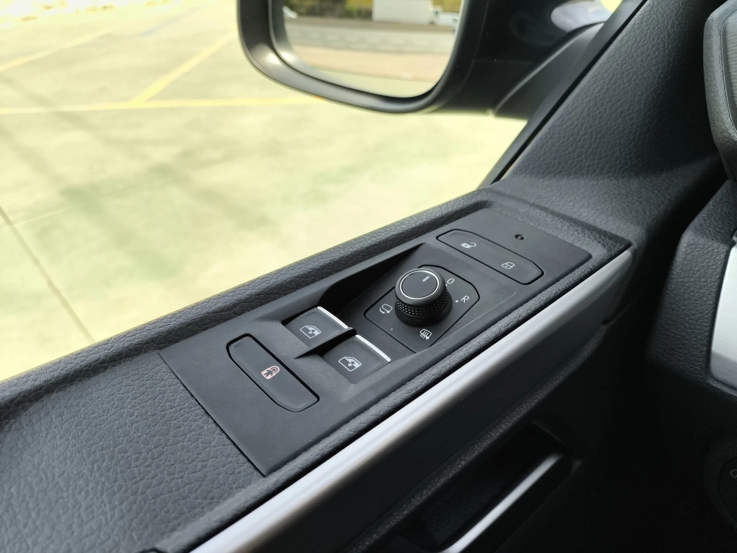 Volkswagen California Beach Tour 2.0 TDI BMT 110 KW (150 CV) DSG - Foto 10