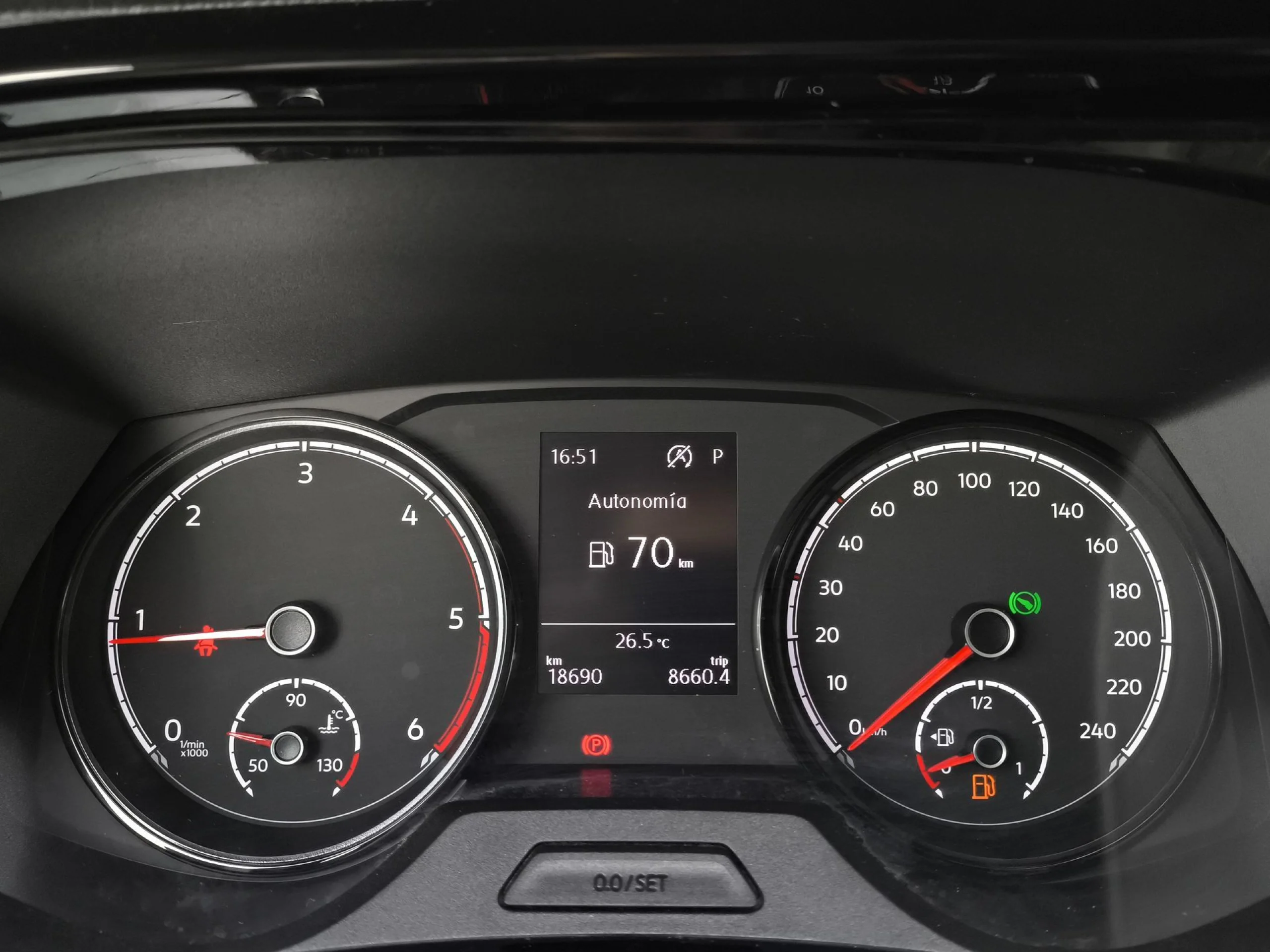 Volkswagen California Beach Tour 2.0 TDI BMT 110 KW (150 CV) DSG - Foto 18