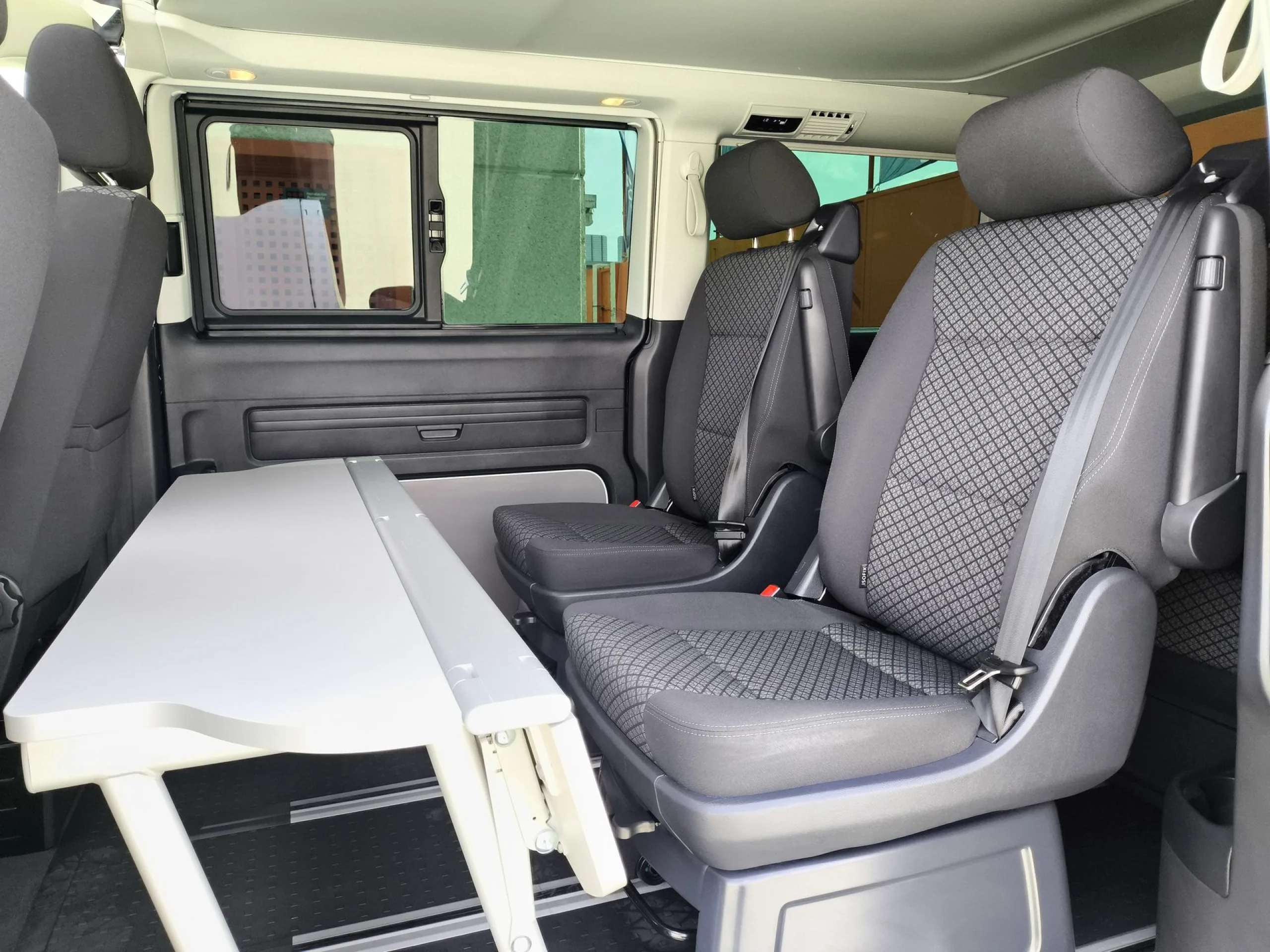 Volkswagen California Beach Tour 2.0 TDI BMT 110 KW (150 CV) DSG - Foto 26
