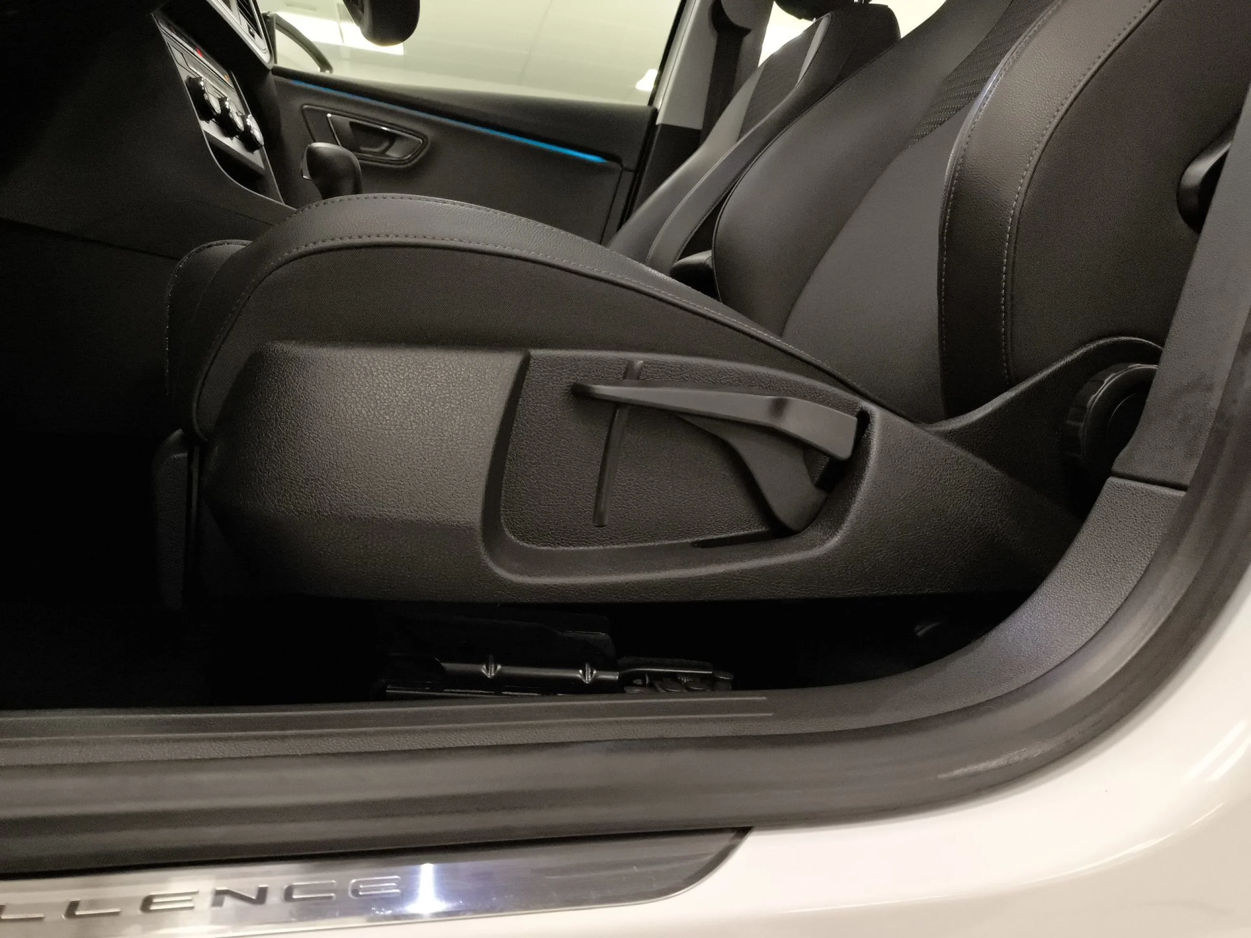 Seat León 1.4 TSI ACT SANDS Xcellence Plus DSG 110 kW (150 CV) - Foto 9