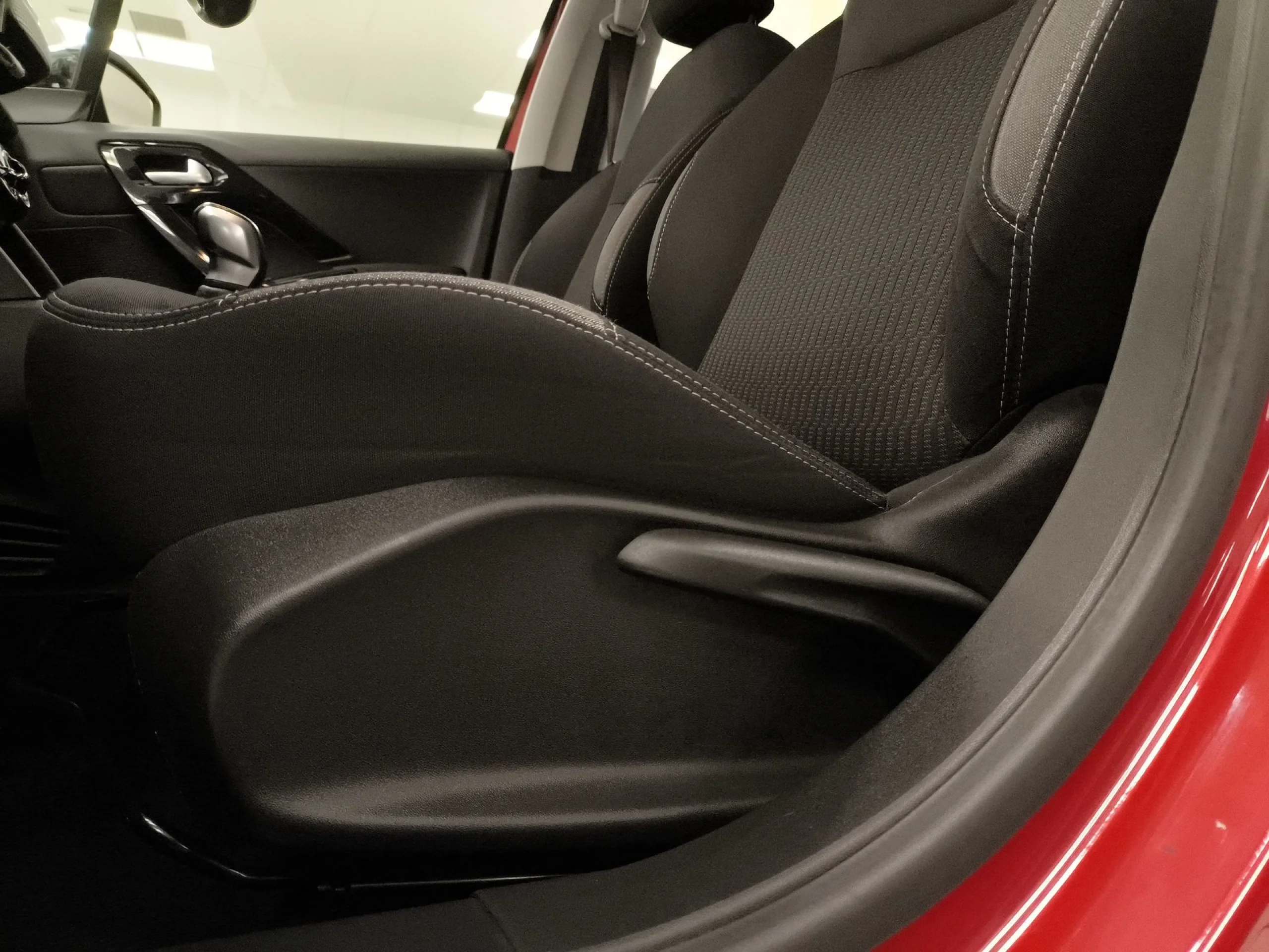 Peugeot 208 PureTech 82 Style 60 kW (82 CV) - Foto 9