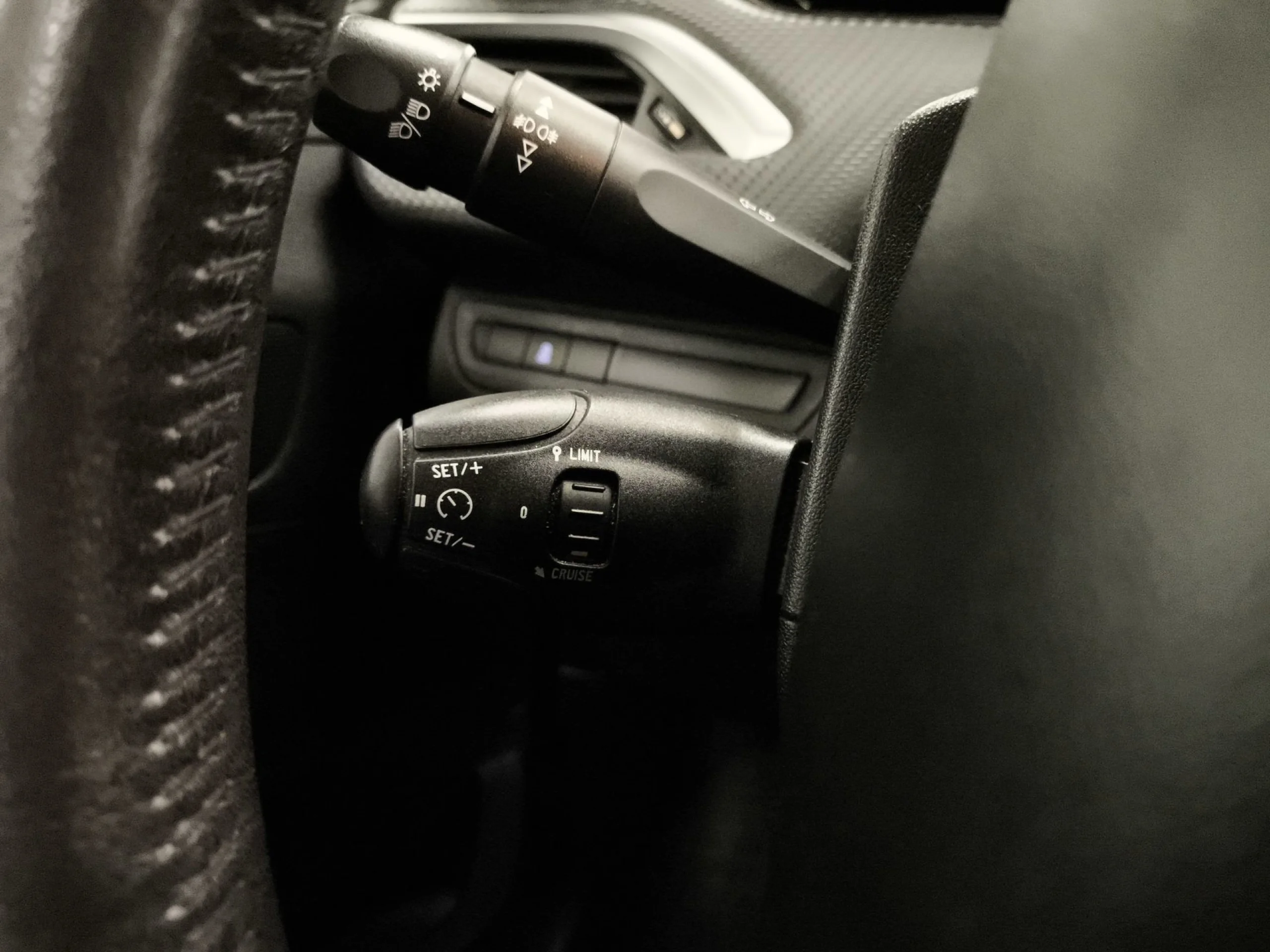 Peugeot 208 PureTech 82 Style 60 kW (82 CV) - Foto 12