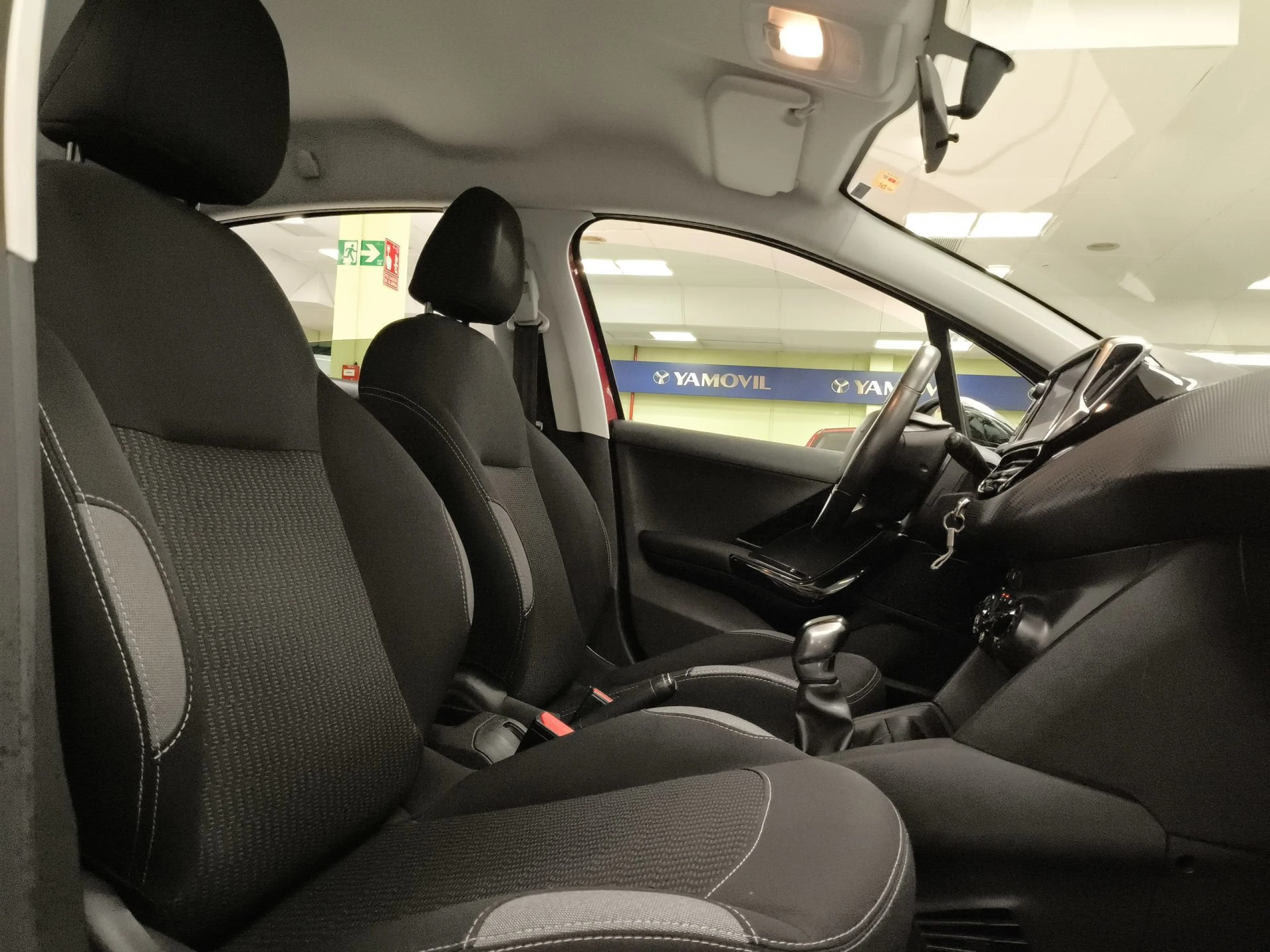 Peugeot 208 PureTech 82 Style 60 kW (82 CV) - Foto 27