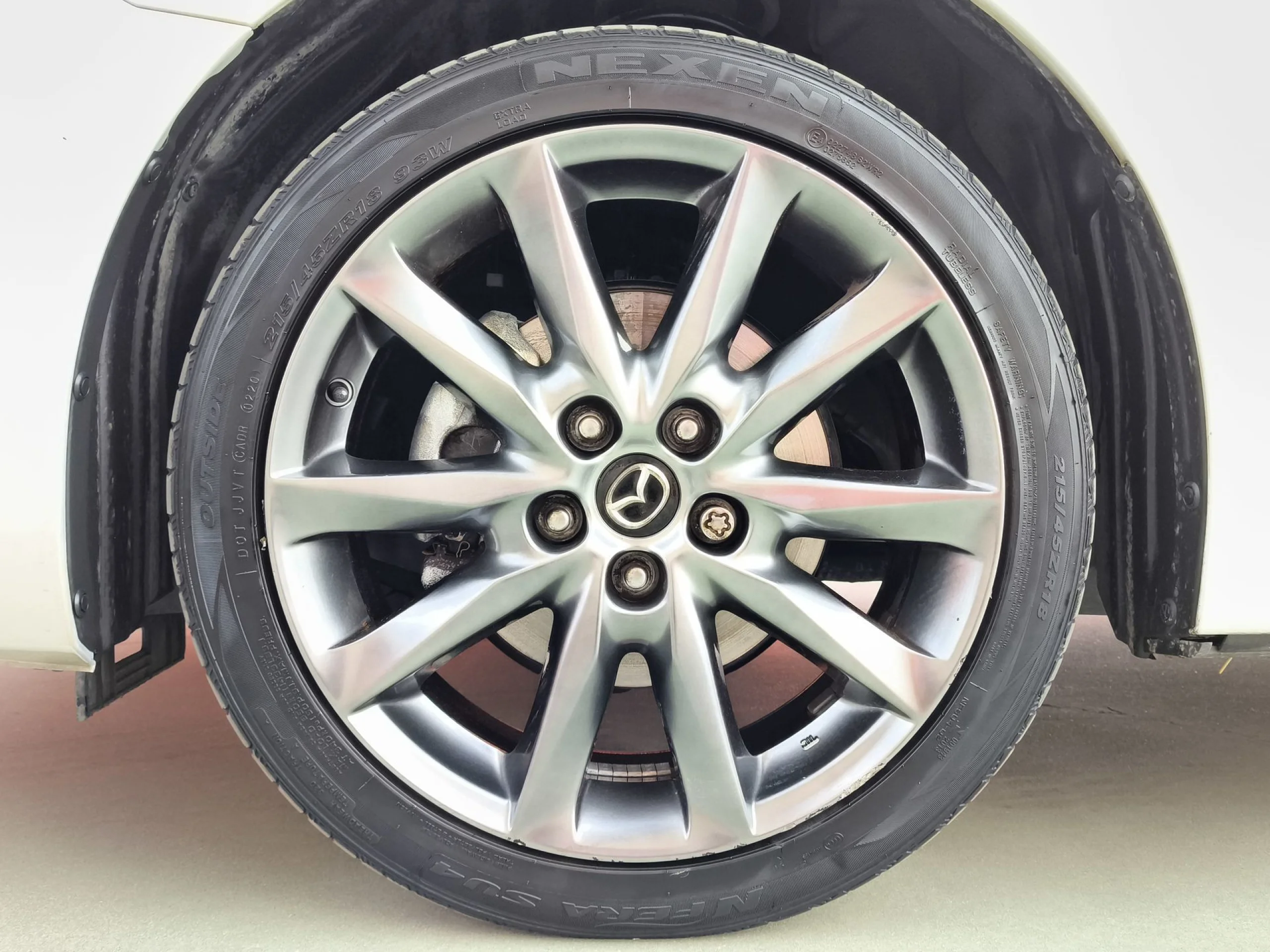 Mazda Mazda 3 2.0 GE Black Tech Edition MT 88 kW (120 CV) - Foto 7