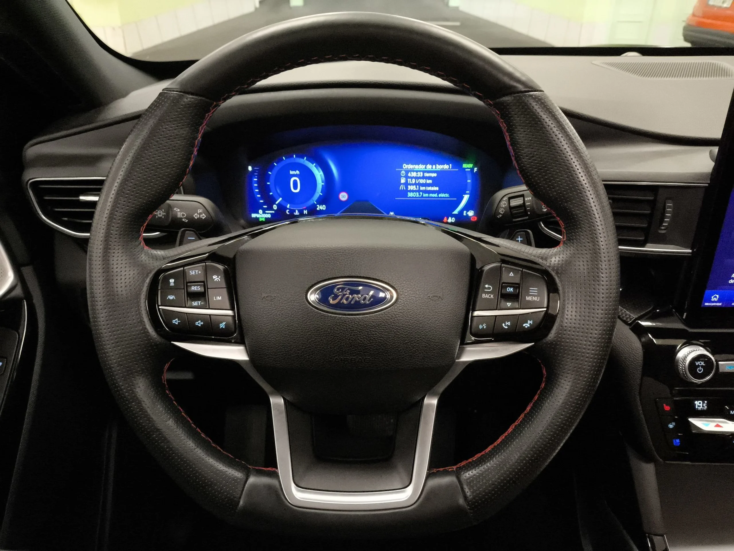Ford Explorer Ford	Explorer 3.0 PHEV AWD ST Line - Foto 13