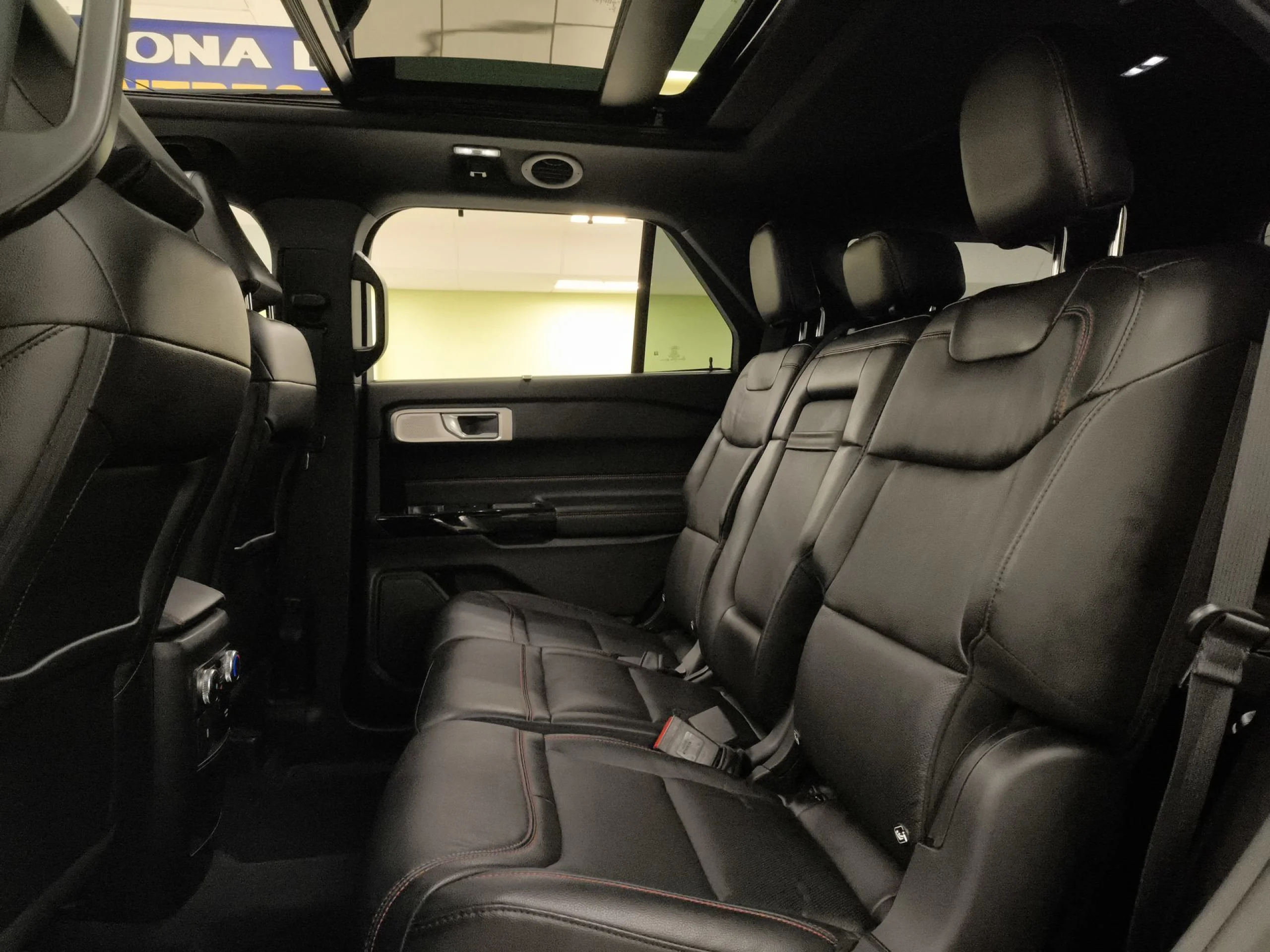 Ford Explorer Ford	Explorer 3.0 PHEV AWD ST Line - Foto 27