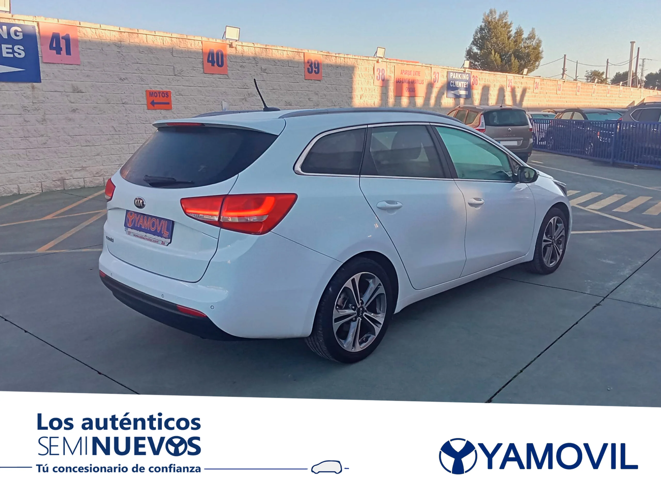 Kia Ceed sportswagon 1.6 CRDi VGT x-Tech 100 kW (136 CV) - Foto 2