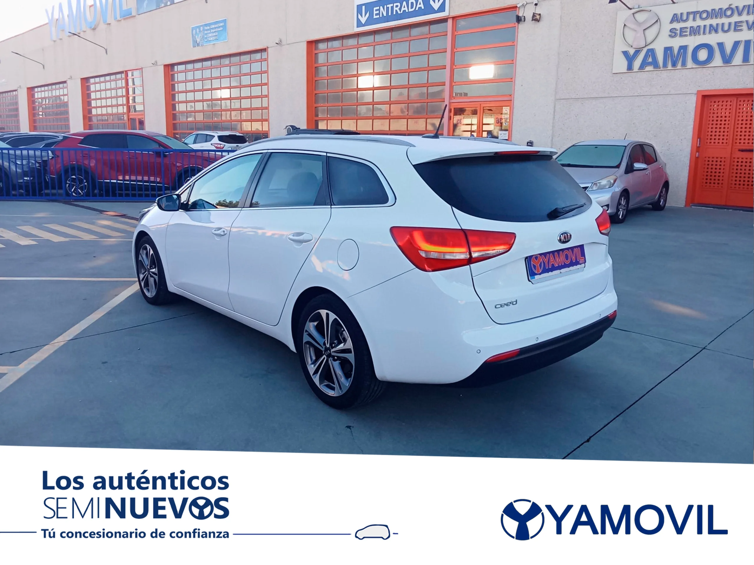Kia Ceed sportswagon 1.6 CRDi VGT x-Tech 100 kW (136 CV) - Foto 3