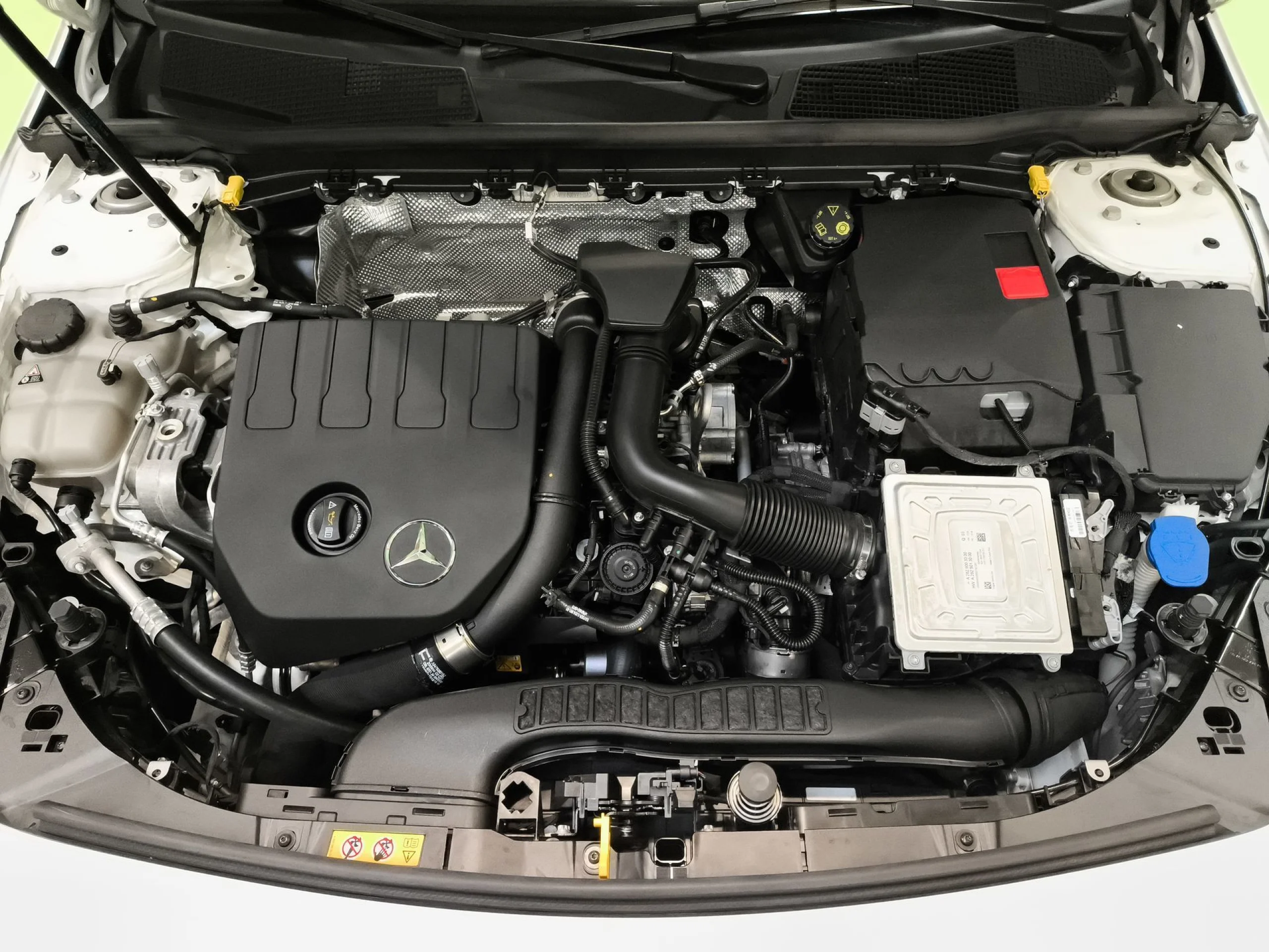 Mercedes-Benz CLA 200 120 kW (163 CV) - Foto 25