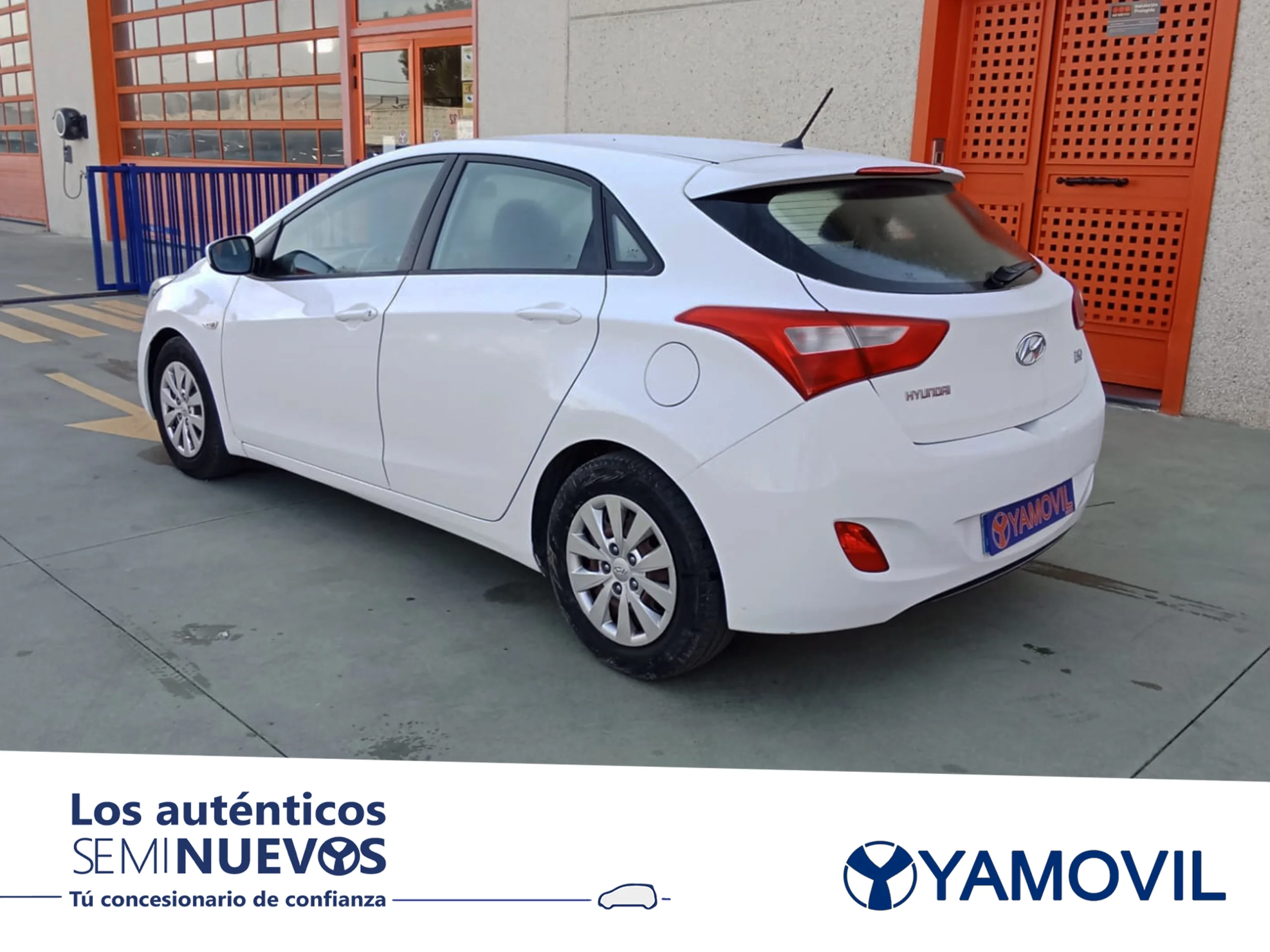 Hyundai I30 1.4 CRDI Klass 66 kW (90 CV) - Foto 4