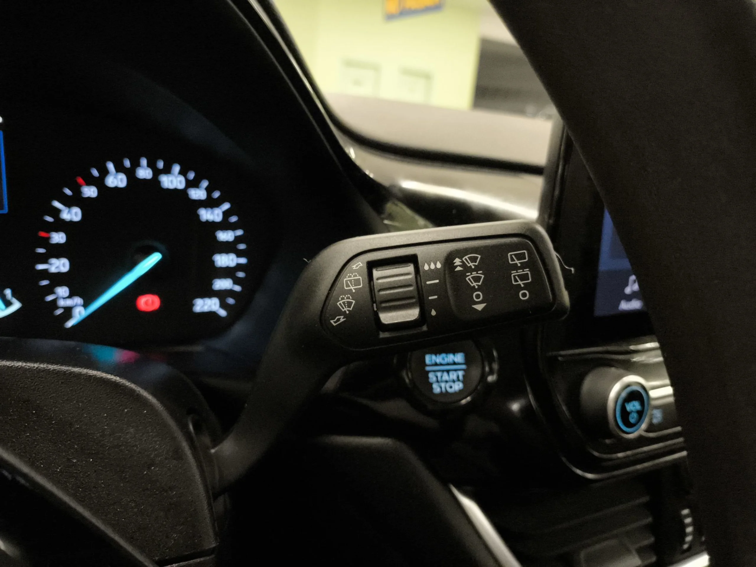 Ford Fiesta 1.1 Ti-VCT Trend 55 kW (75 CV) - Foto 17