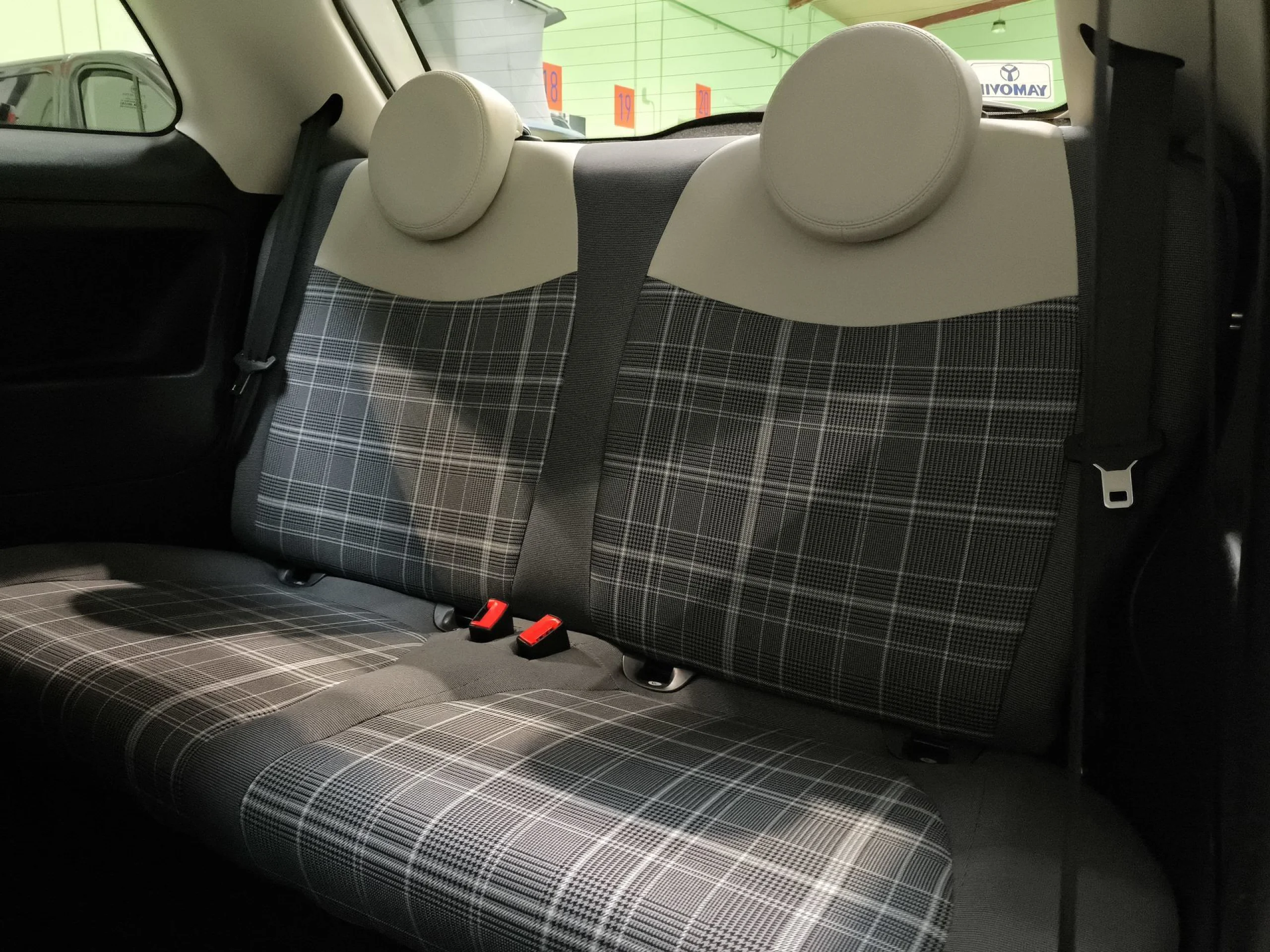 Fiat 500 1.0 6v GSE Lounge 51 kW (70 CV) - Foto 21