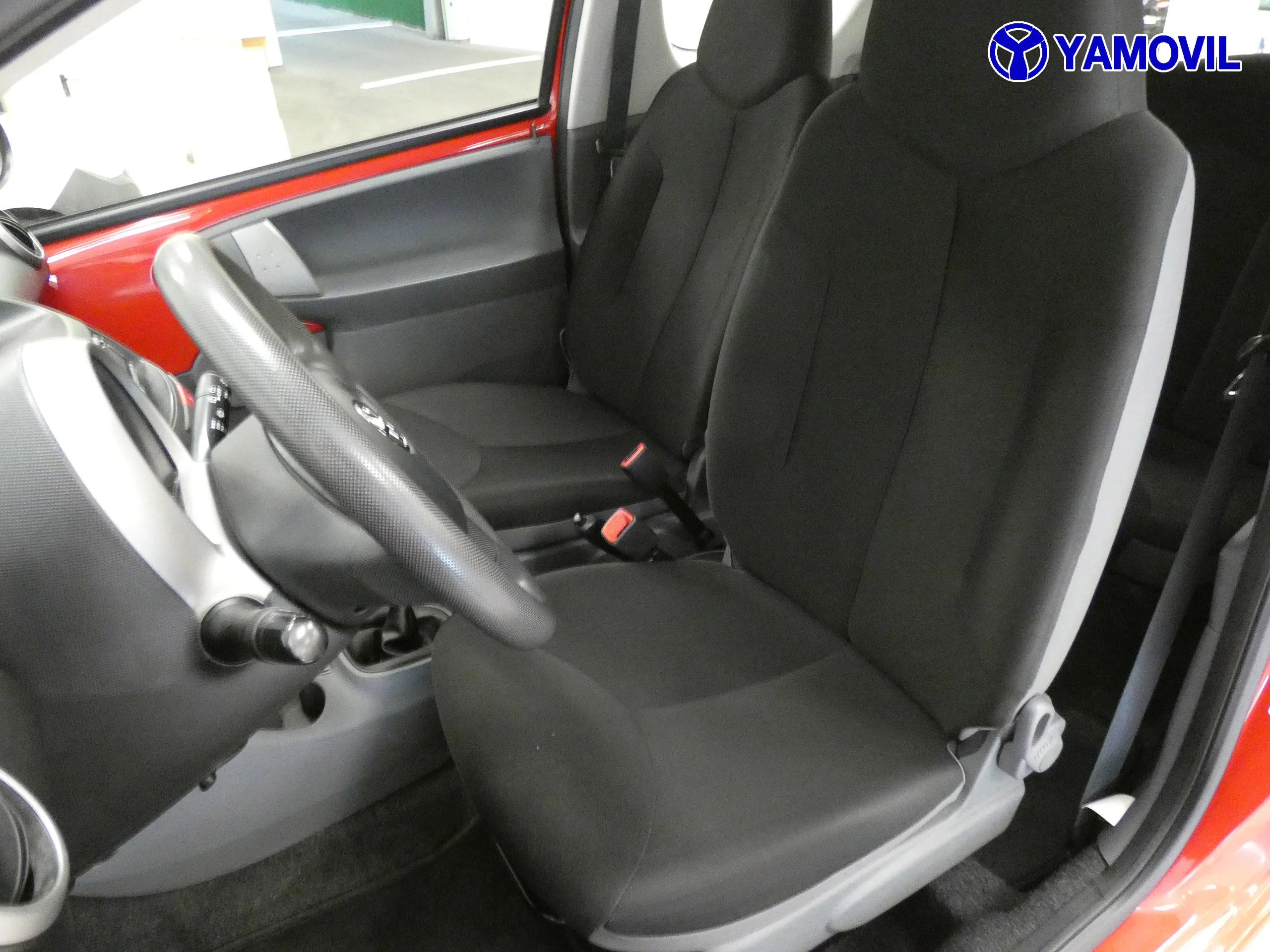 Toyota Aygo 1.0 CITY 3P - Foto 13