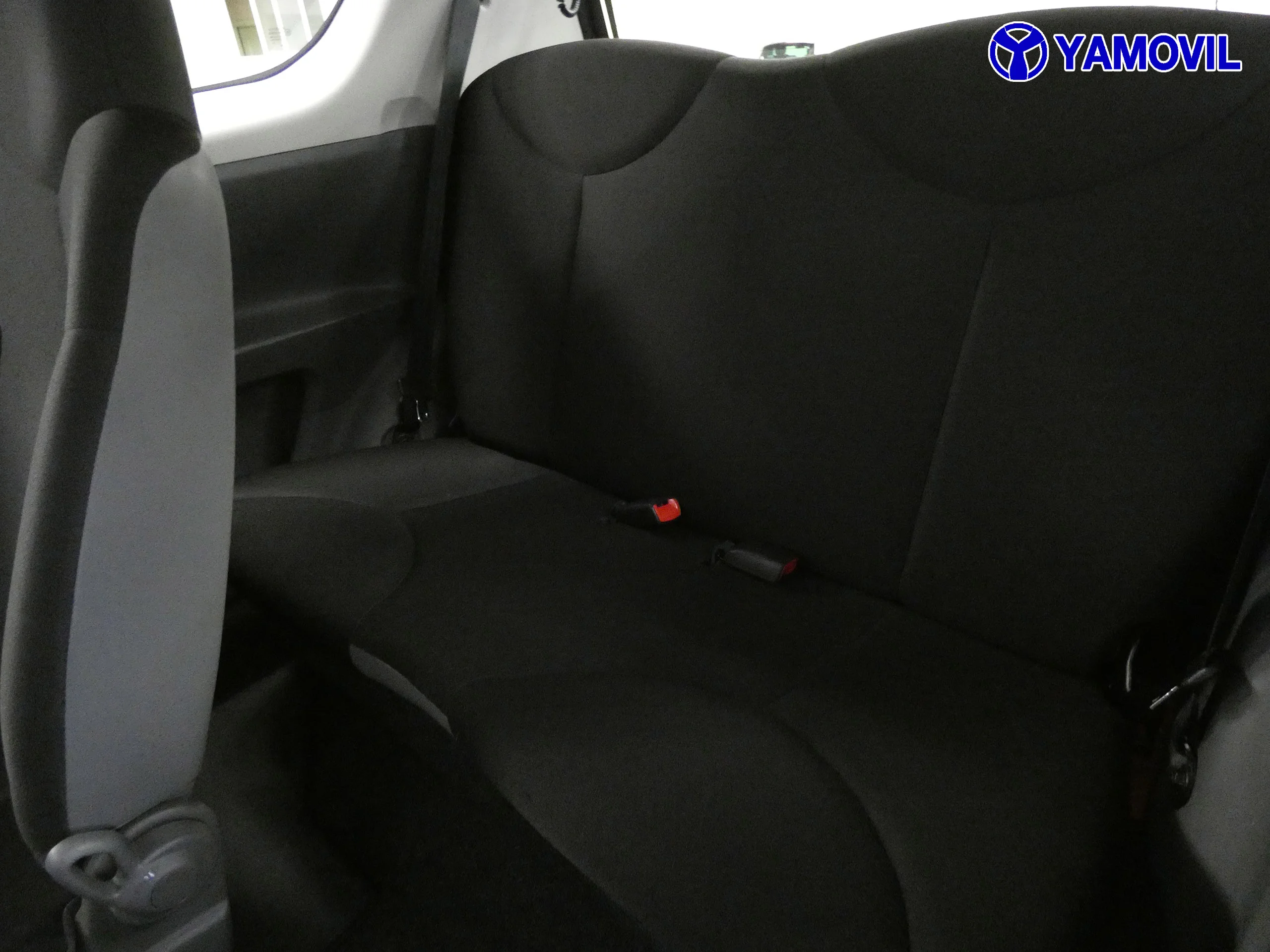 Toyota Aygo 1.0 CITY 3P - Foto 14