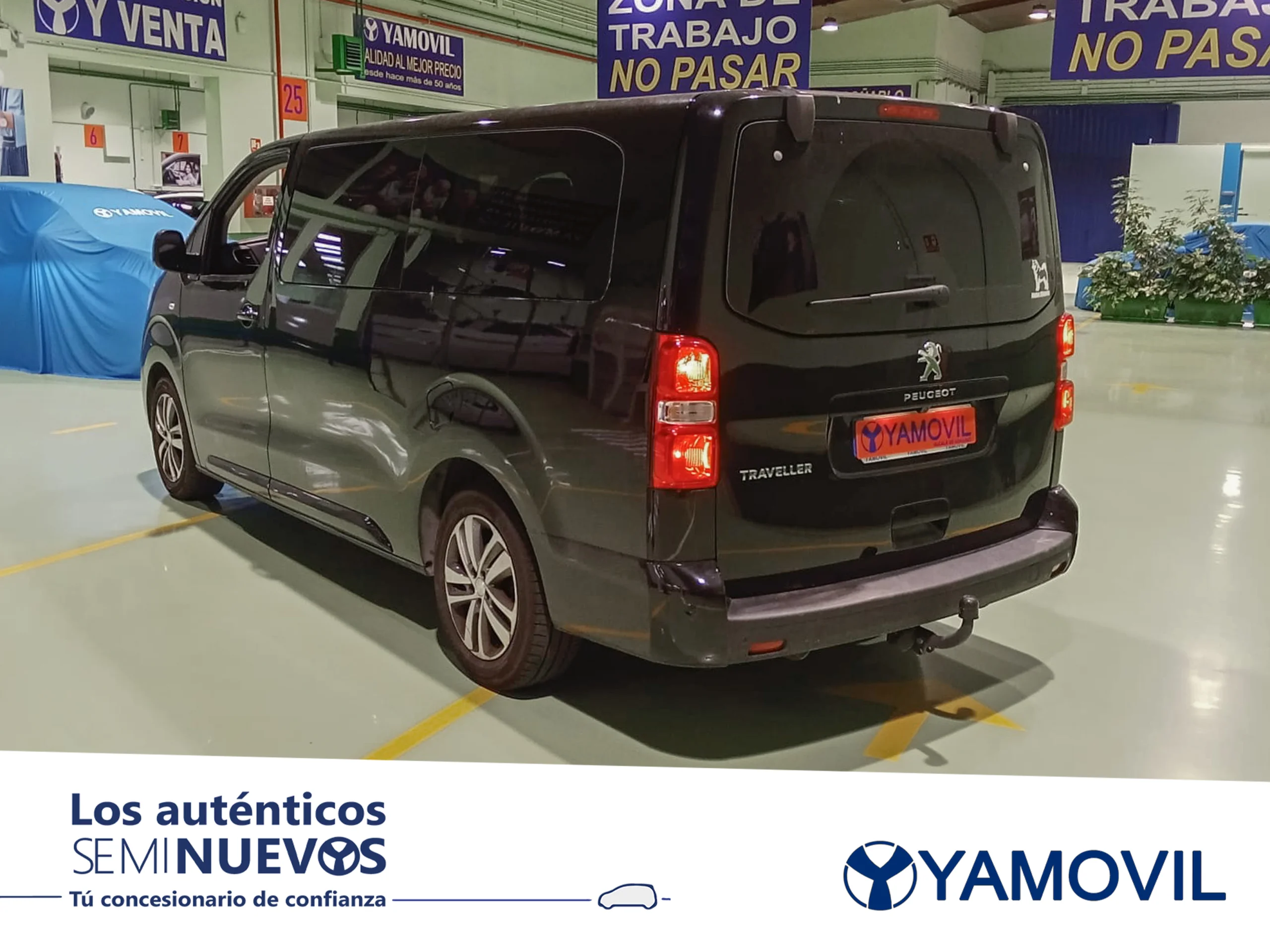Peugeot Traveller BlueHDi 180 Business VIP Long EAT8 132 kW (180 CV) - Foto 4