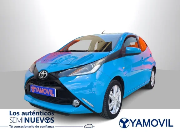 Toyota Aygo 1.0 70 x-play 53 kW (72 CV)