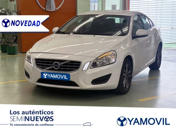 Volvo S60 D3 Momentum Auto 100 kW (136 CV)