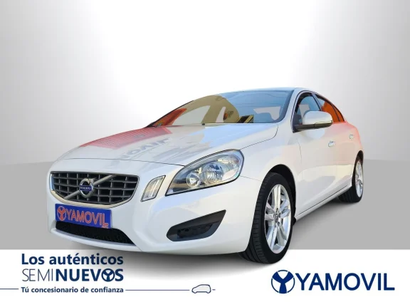 Volvo S60 D3 Momentum Auto 100 kW (136 CV)