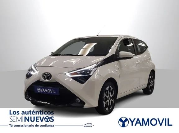 Toyota Aygo 1.0 70 x-play 53 kW (72 CV)