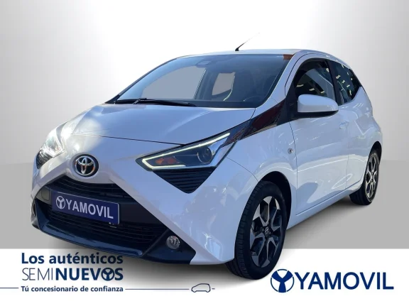 Toyota Aygo 1.0 70 x-play 53 kW (72 CV)