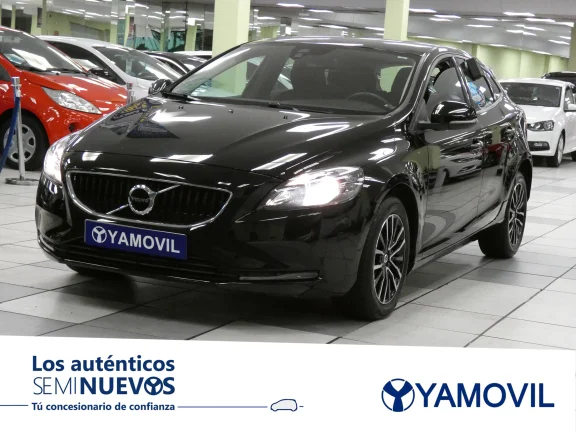 Volvo V40 2.0 D3 MOMENTUM 5P