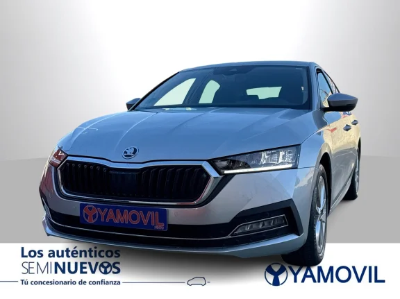 Skoda Octavia 1.5 TSI m-HEV Selection DSG 110 kW (150 CV)