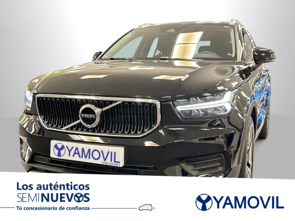 Volvo XC40 B3 G Momentum Pro Auto 120 kW (163 CV)