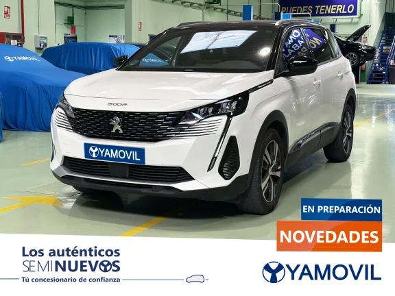 Peugeot 5008 PureTech 130 SANDS Allure Pack 96 kW (130 CV)
