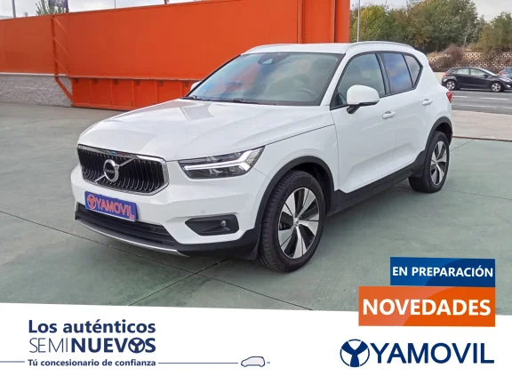 Volvo XC40 T2 Momentum 95 kW (129 CV)