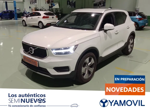 Volvo XC40 D3 Momentum 110 kW (150 CV)