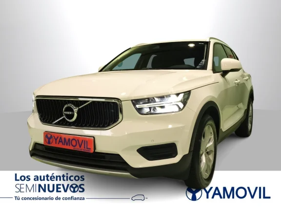 Volvo XC40 D3 Momentum 110 kW (150 CV)