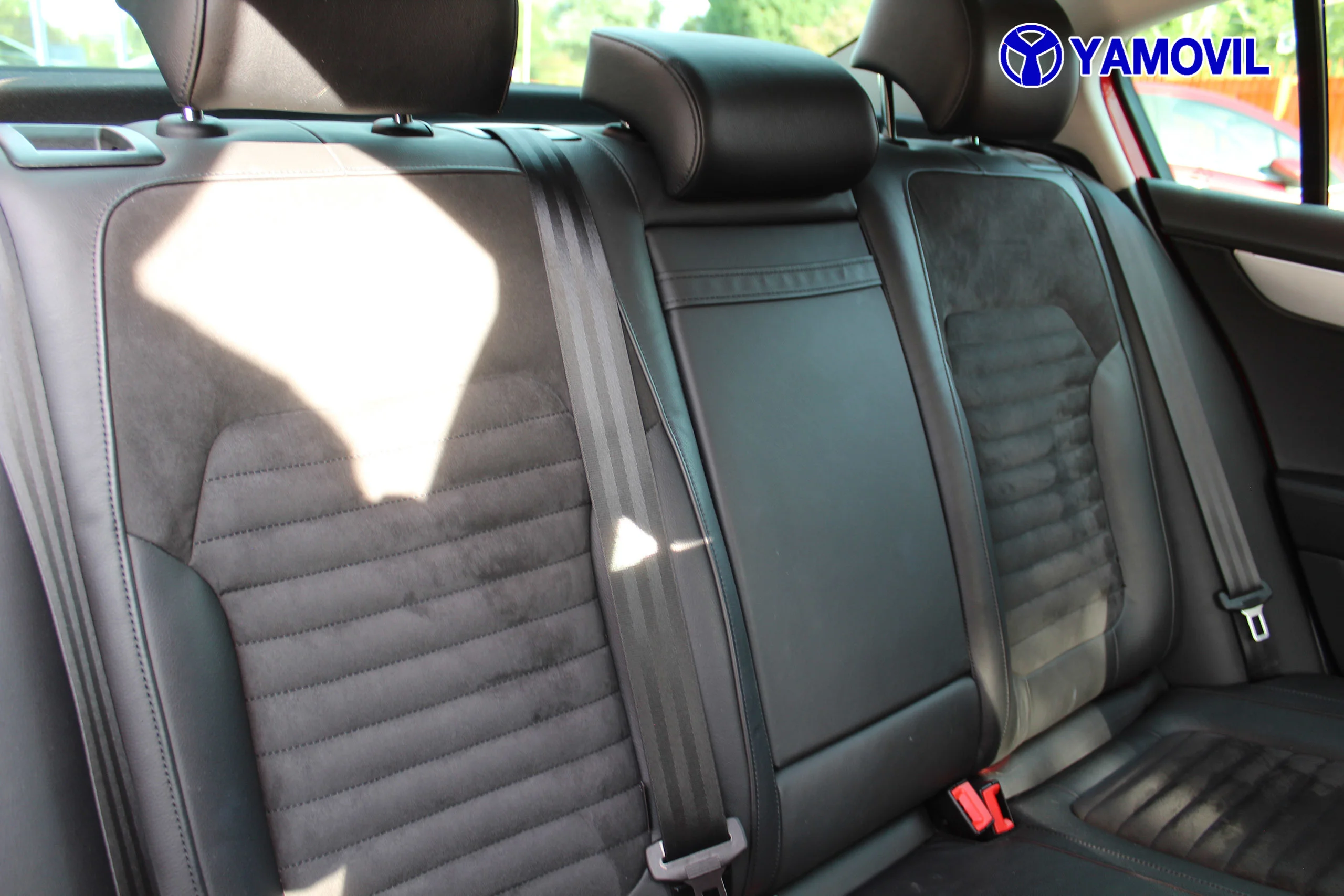 Volkswagen Passat Highline 2.0 TDI BMT 103 kW (140 CV) - Foto 19