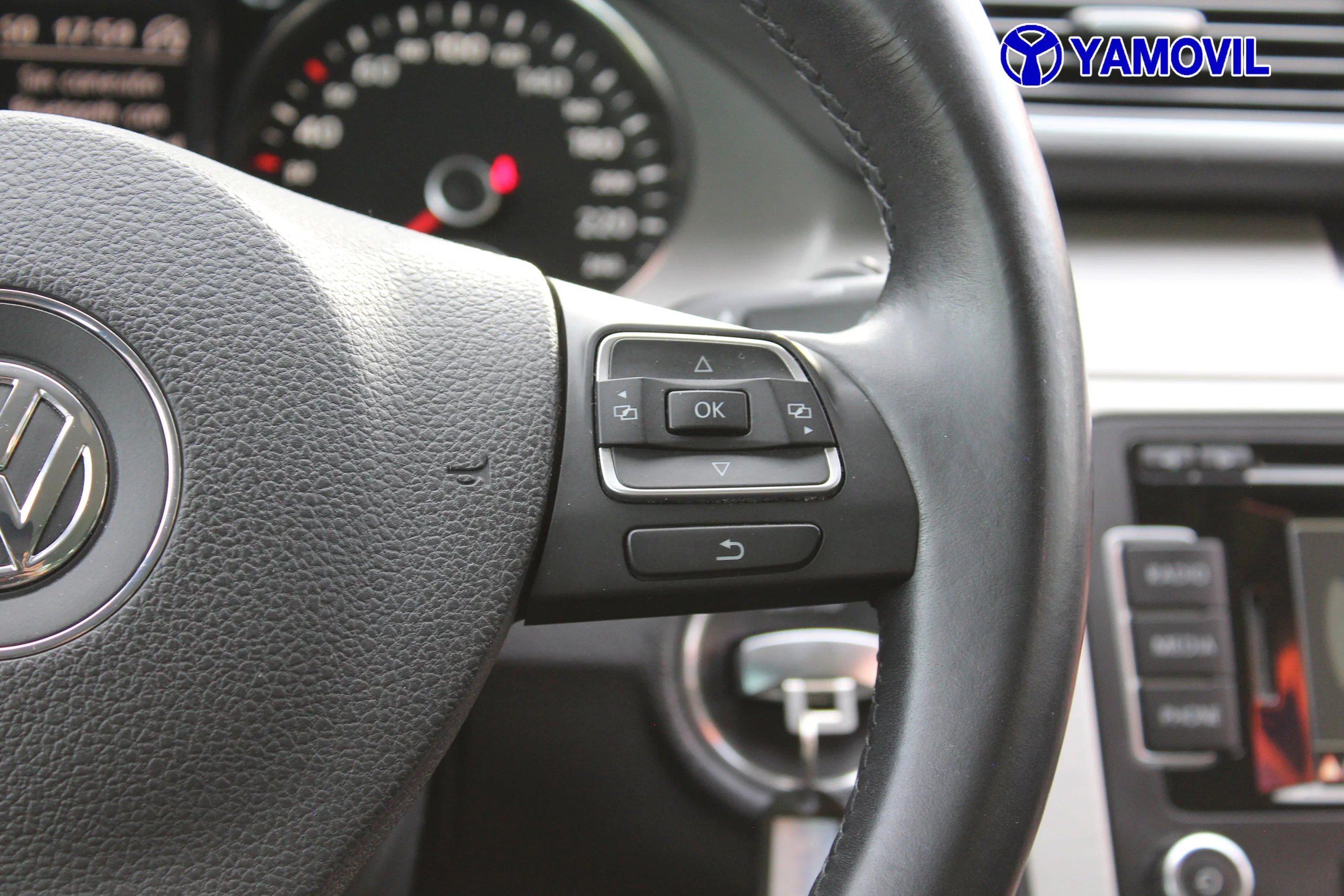 Volkswagen Passat Highline 2.0 TDI BMT 103 kW (140 CV) - Foto 24
