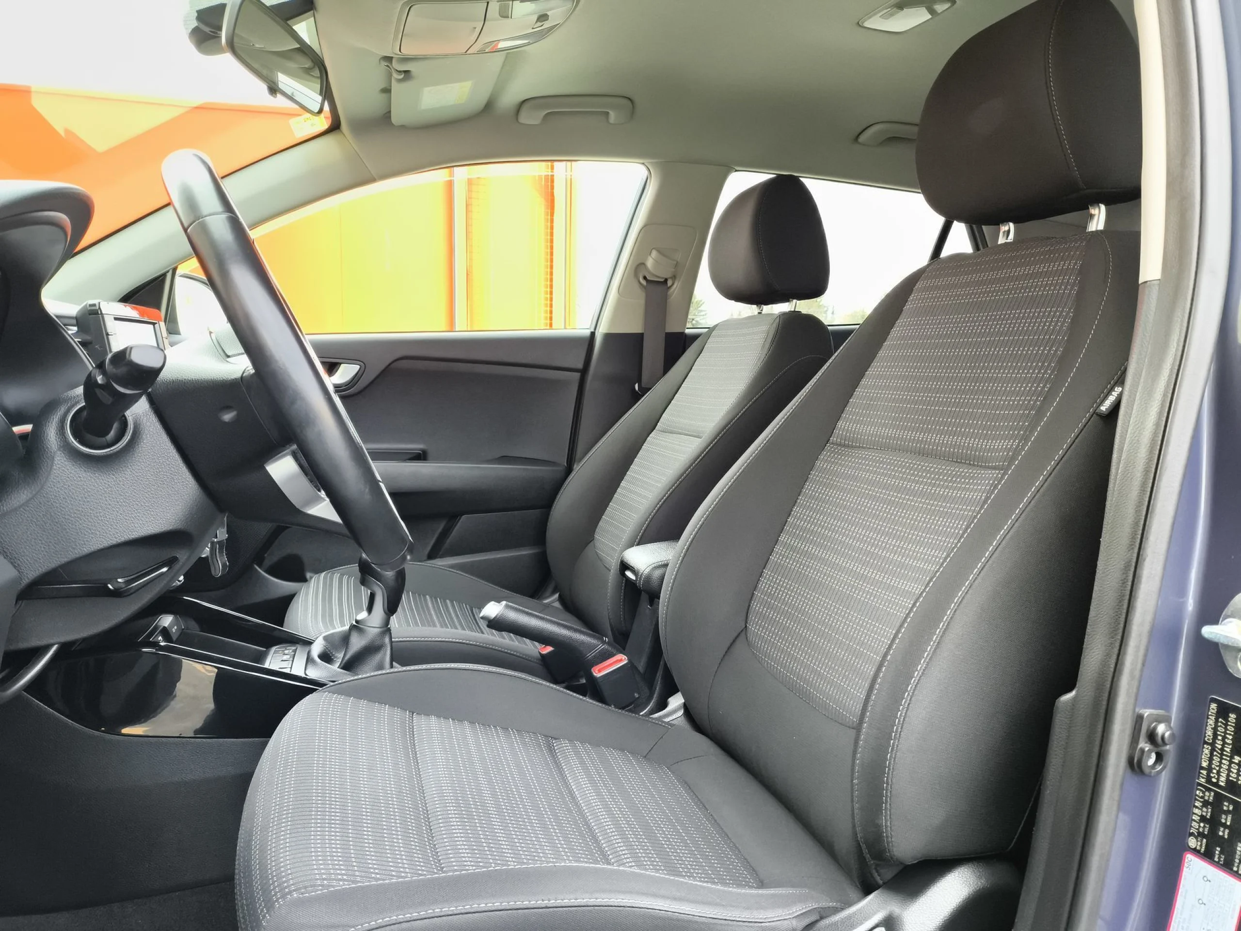 Kia Stonic 1.0 T-GDi Drive 74 kW (100 CV) - Foto 8