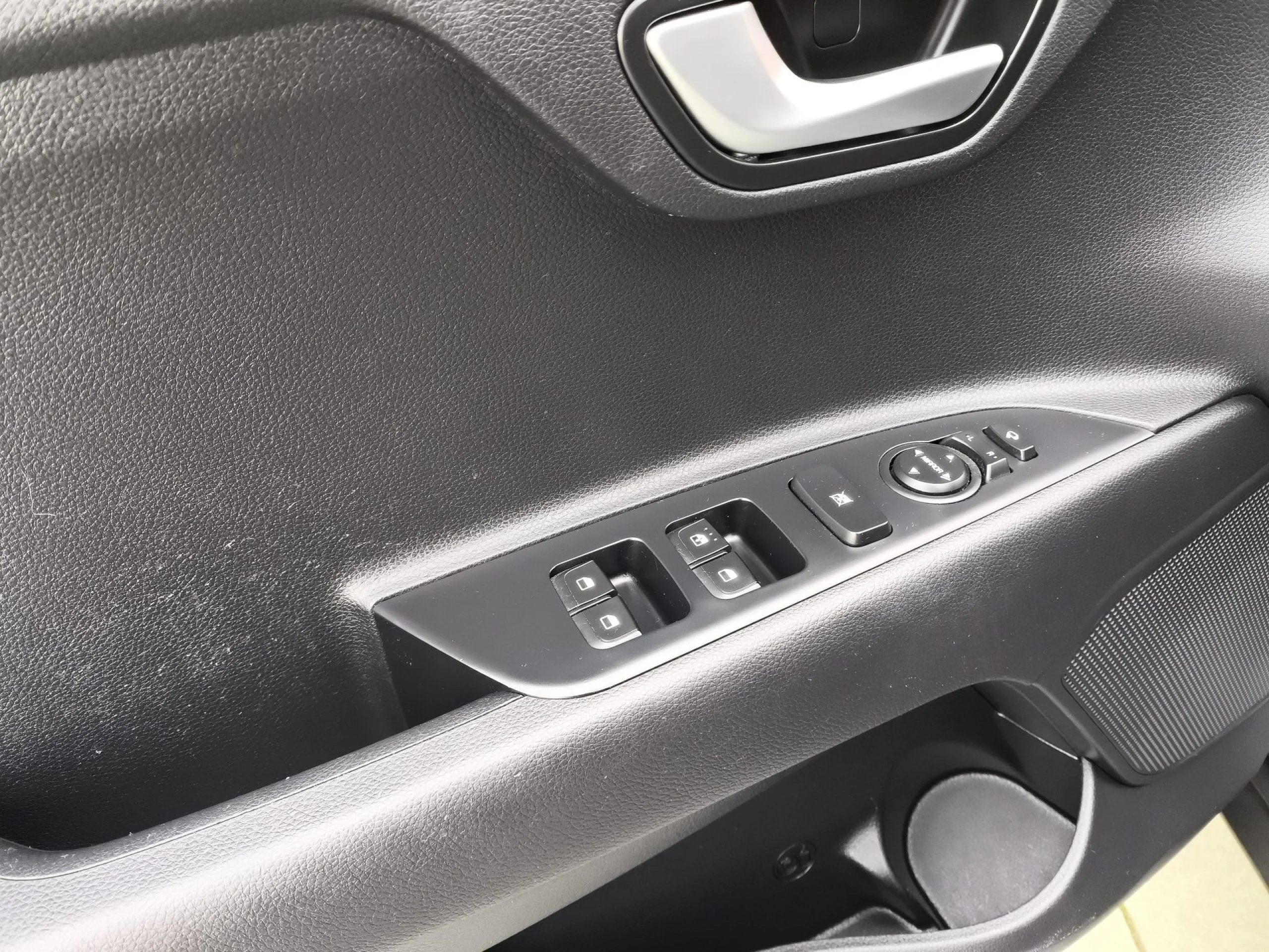Kia Stonic 1.0 T-GDi Drive 74 kW (100 CV) - Foto 10