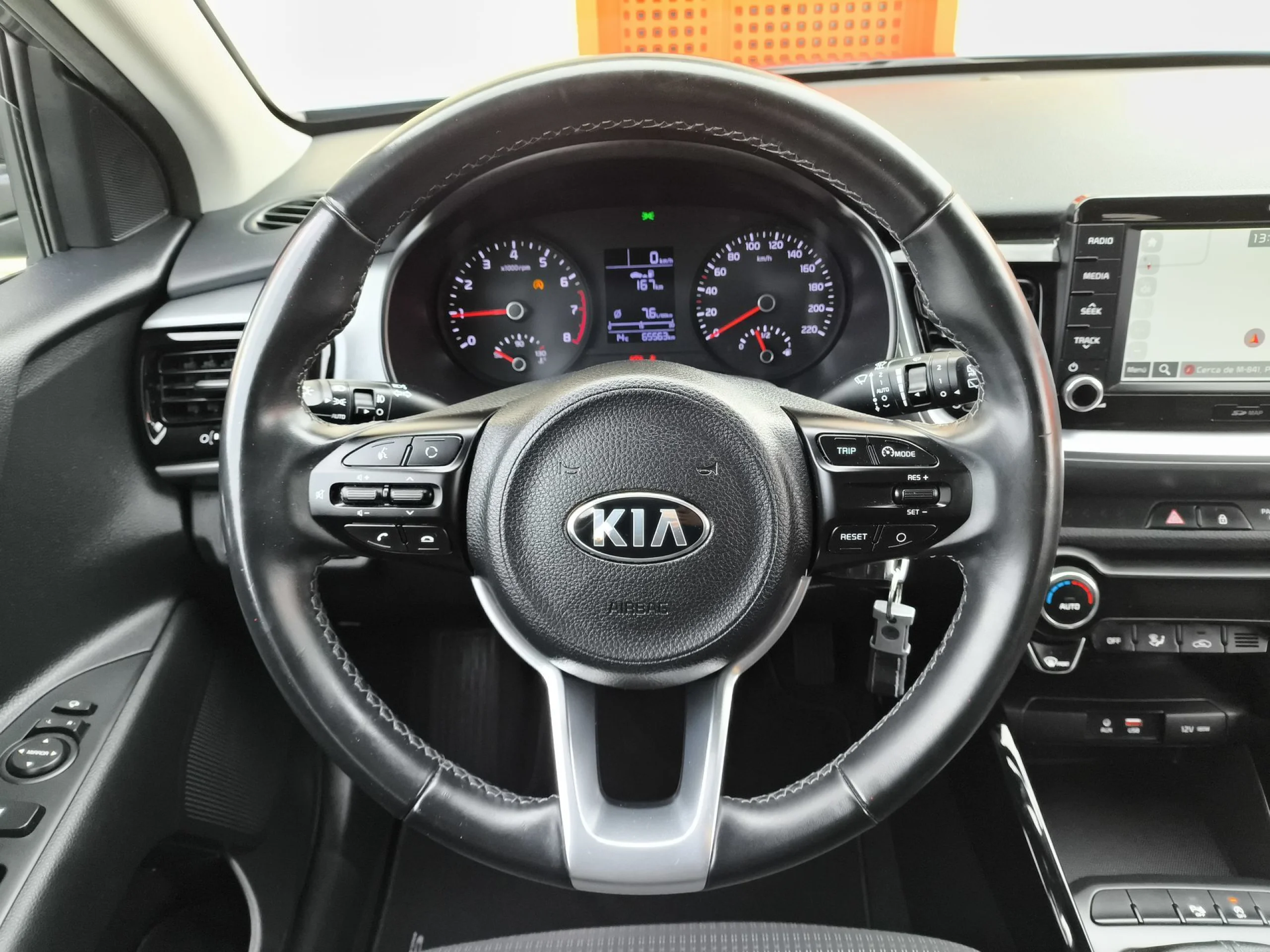 Kia Stonic 1.0 T-GDi Drive 74 kW (100 CV) - Foto 11
