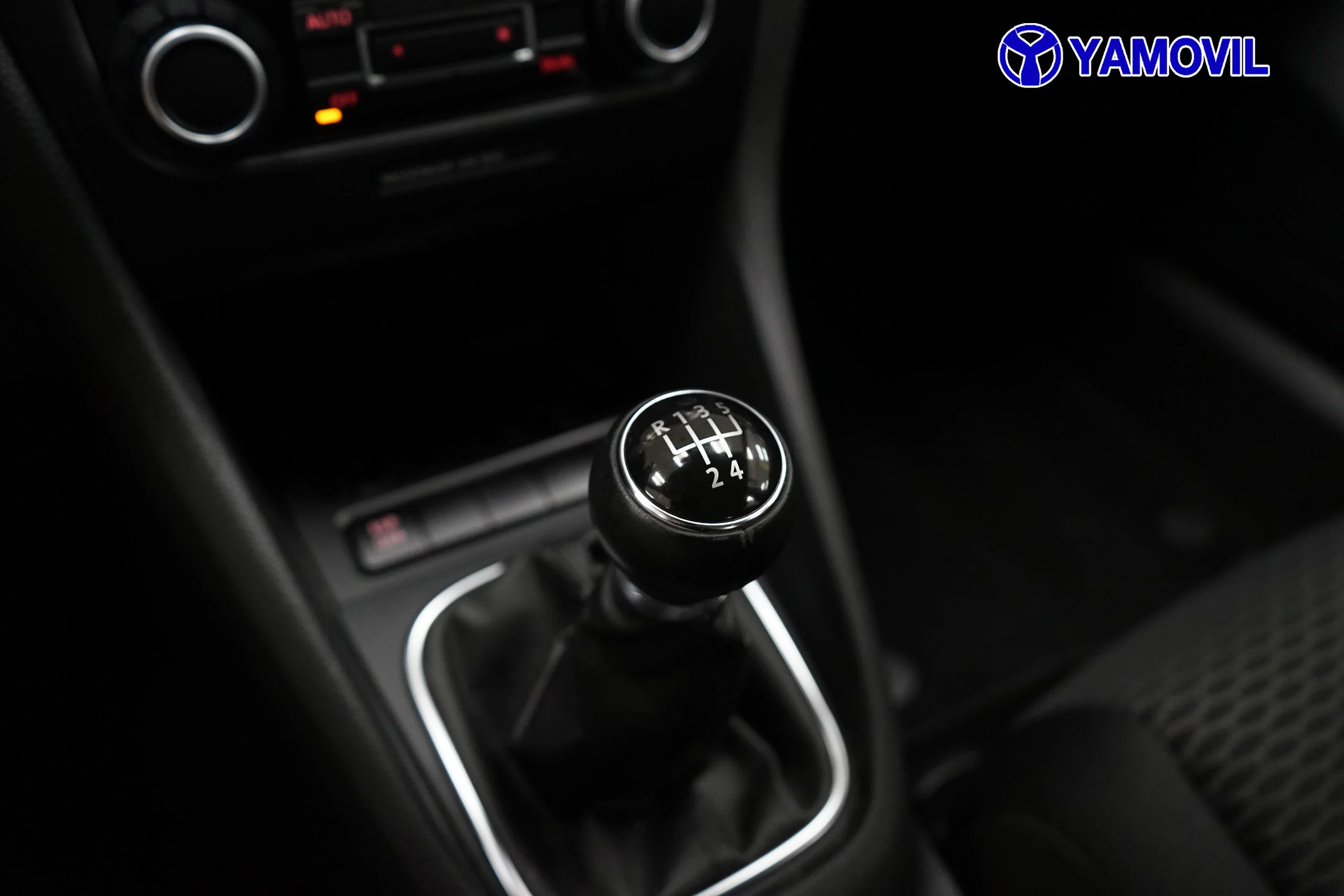 Volkswagen Golf Advance 2.0 TDI CR 81 kW (110 CV) - Foto 26
