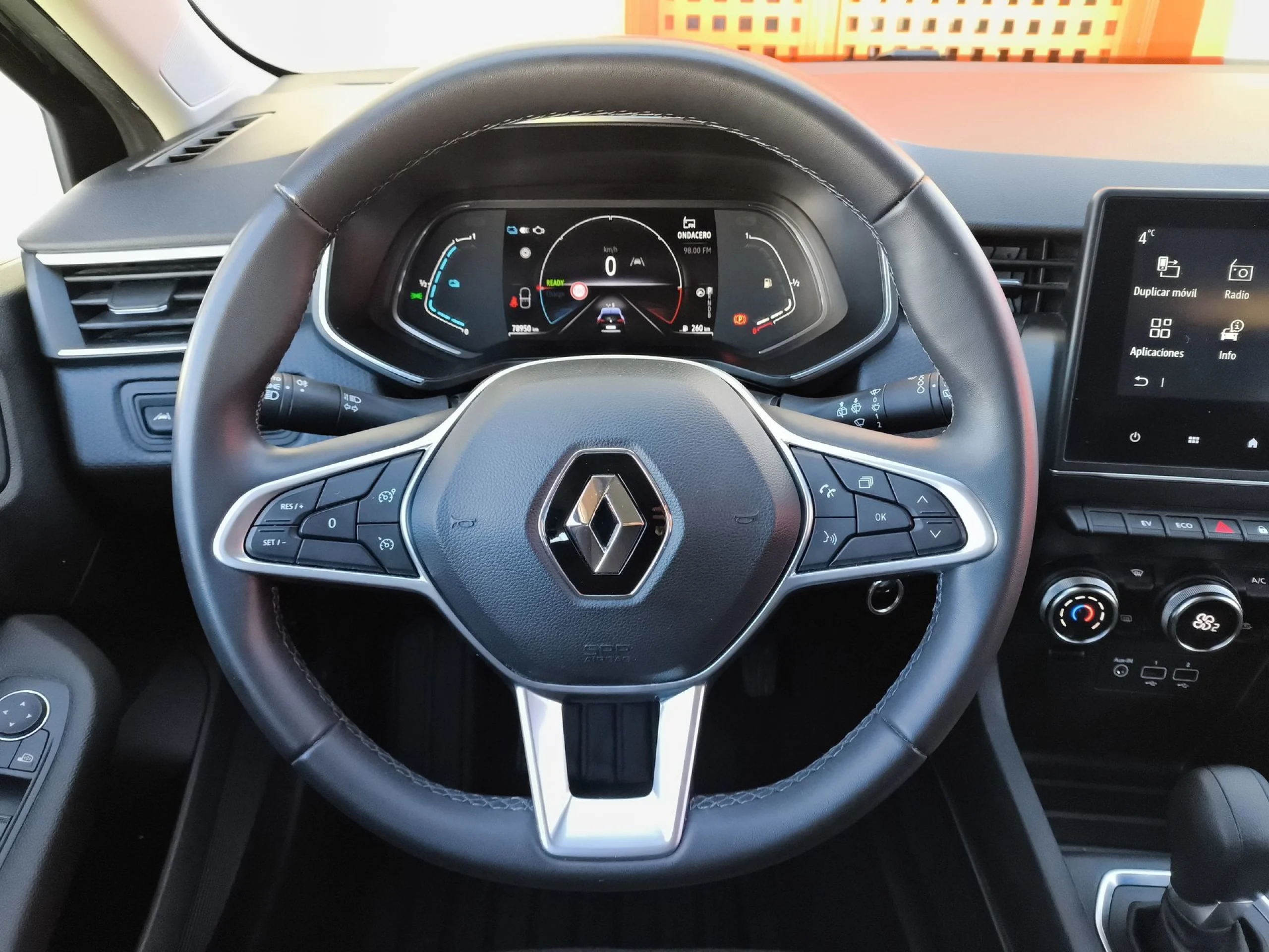Renault Clio Zen E-Tech Híbrido 103 kW (140 CV) - Foto 11