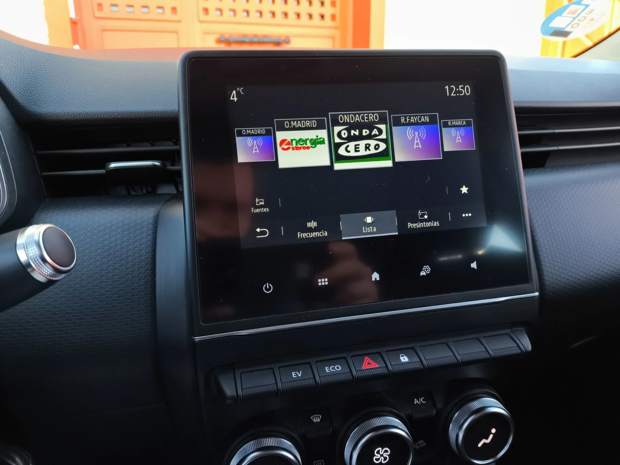 Renault Clio Zen E-Tech Híbrido 103 kW (140 CV) - Foto 13