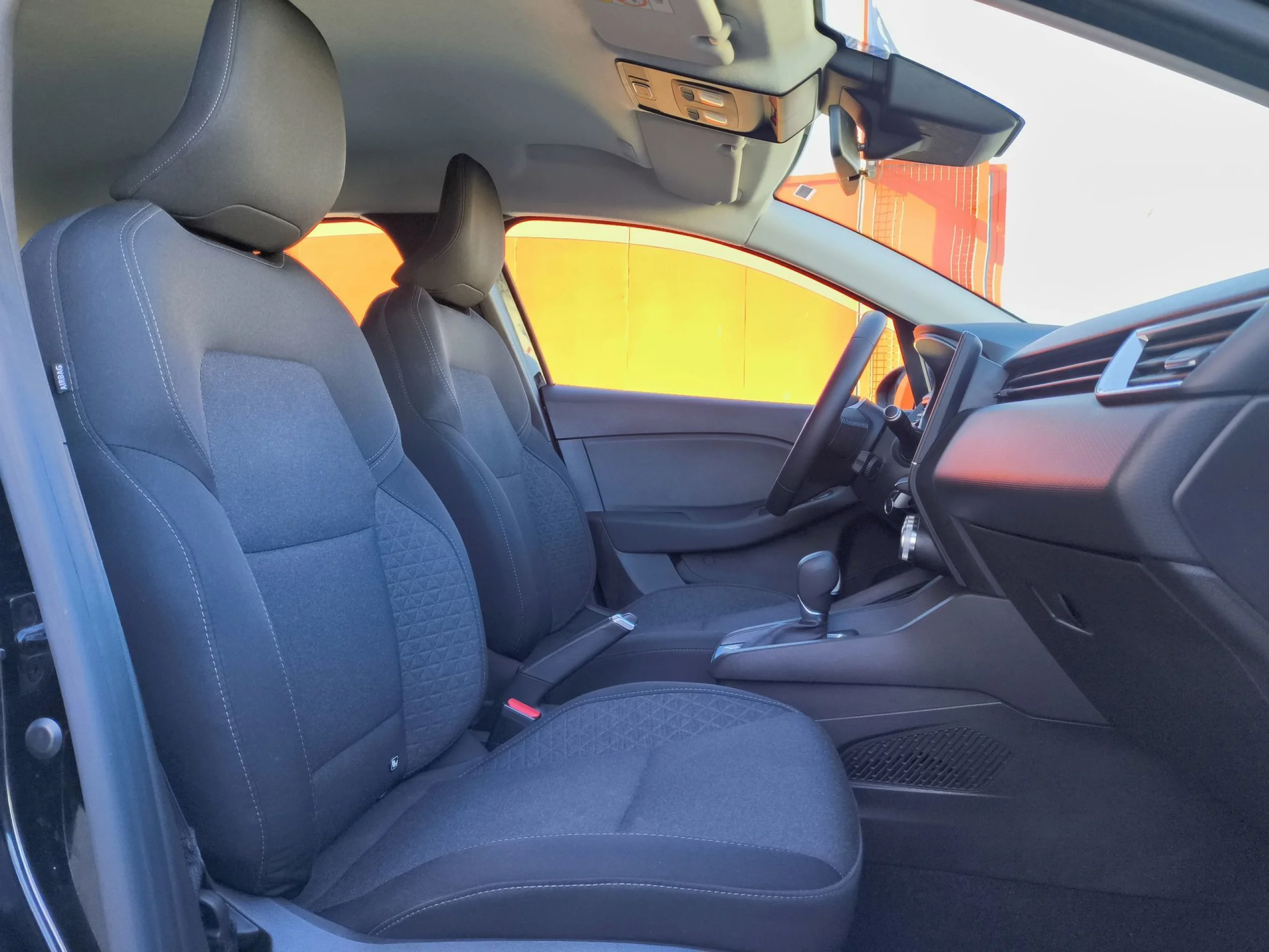 Renault Clio Zen E-Tech Híbrido 103 kW (140 CV) - Foto 19