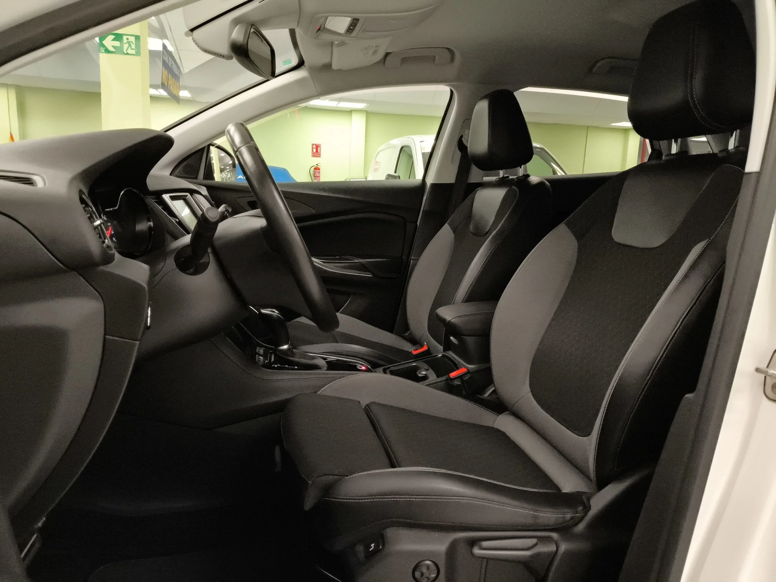 Opel Grandland X 1.2 Turbo 120 Aniversario Auto 96 kW (130 CV) - Foto 8