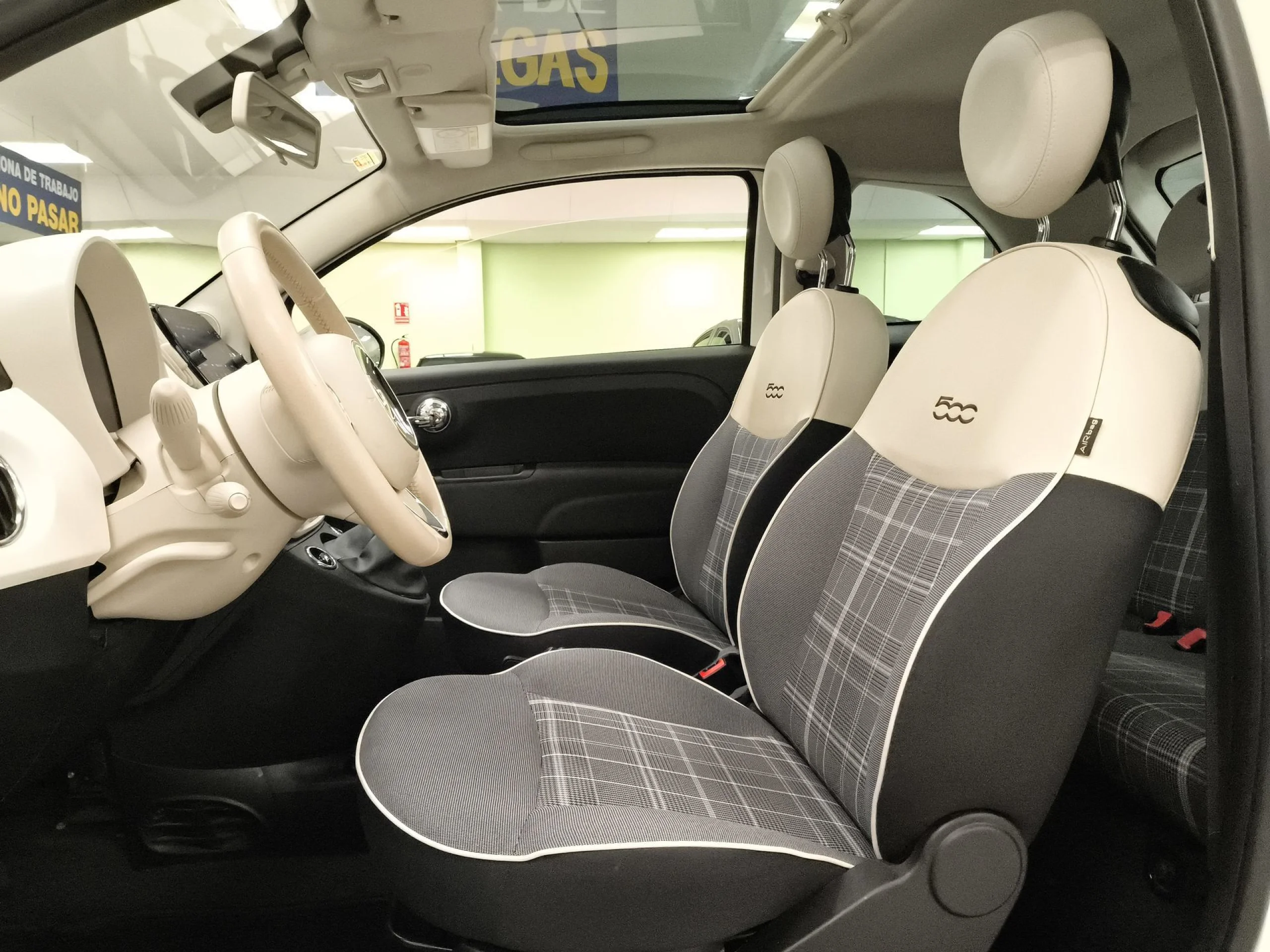 Fiat 500 1.2 8v Lounge 51 kW (69 CV) - Foto 8
