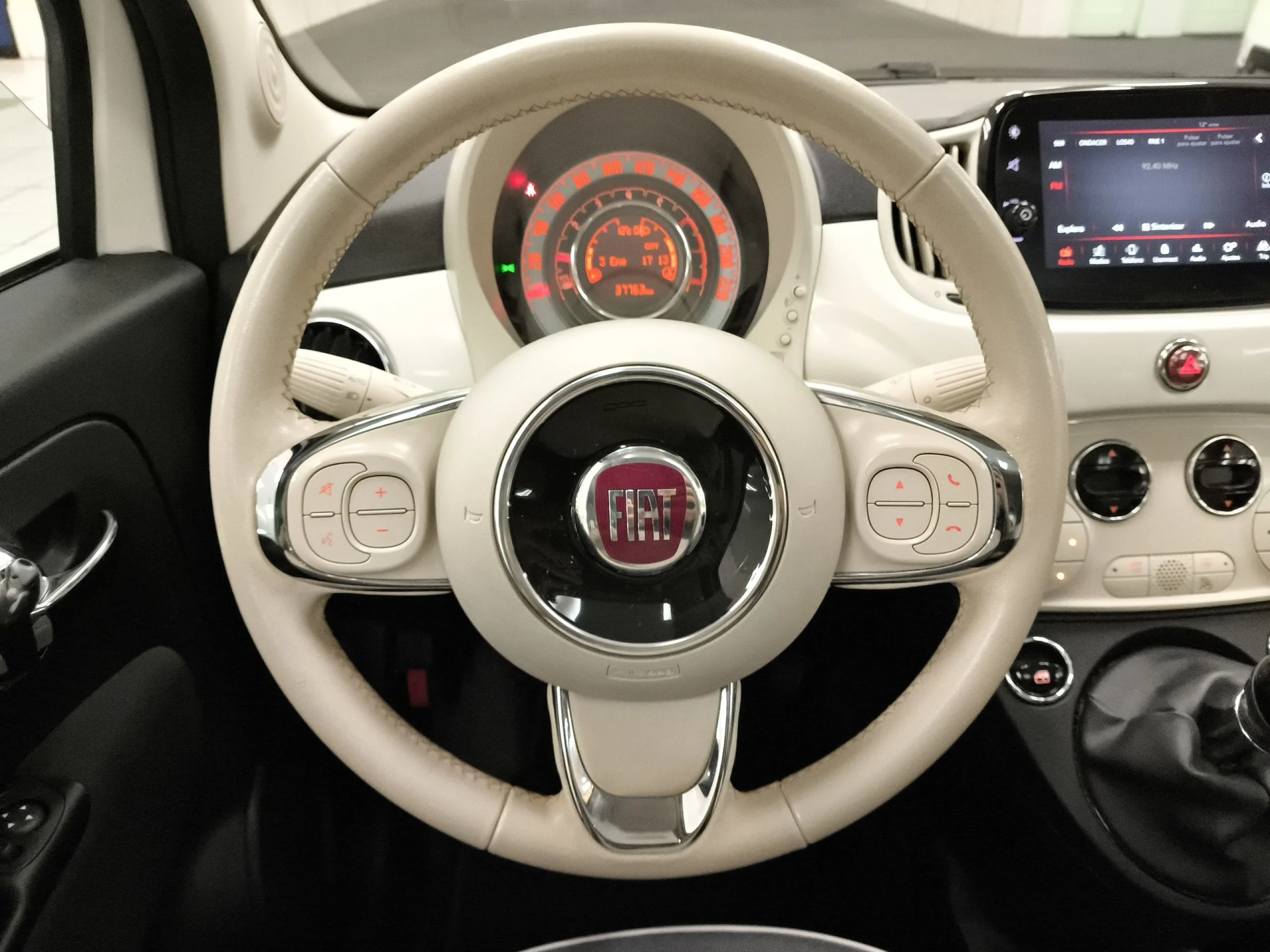 Fiat 500 1.2 8v Lounge 51 kW (69 CV) - Foto 11