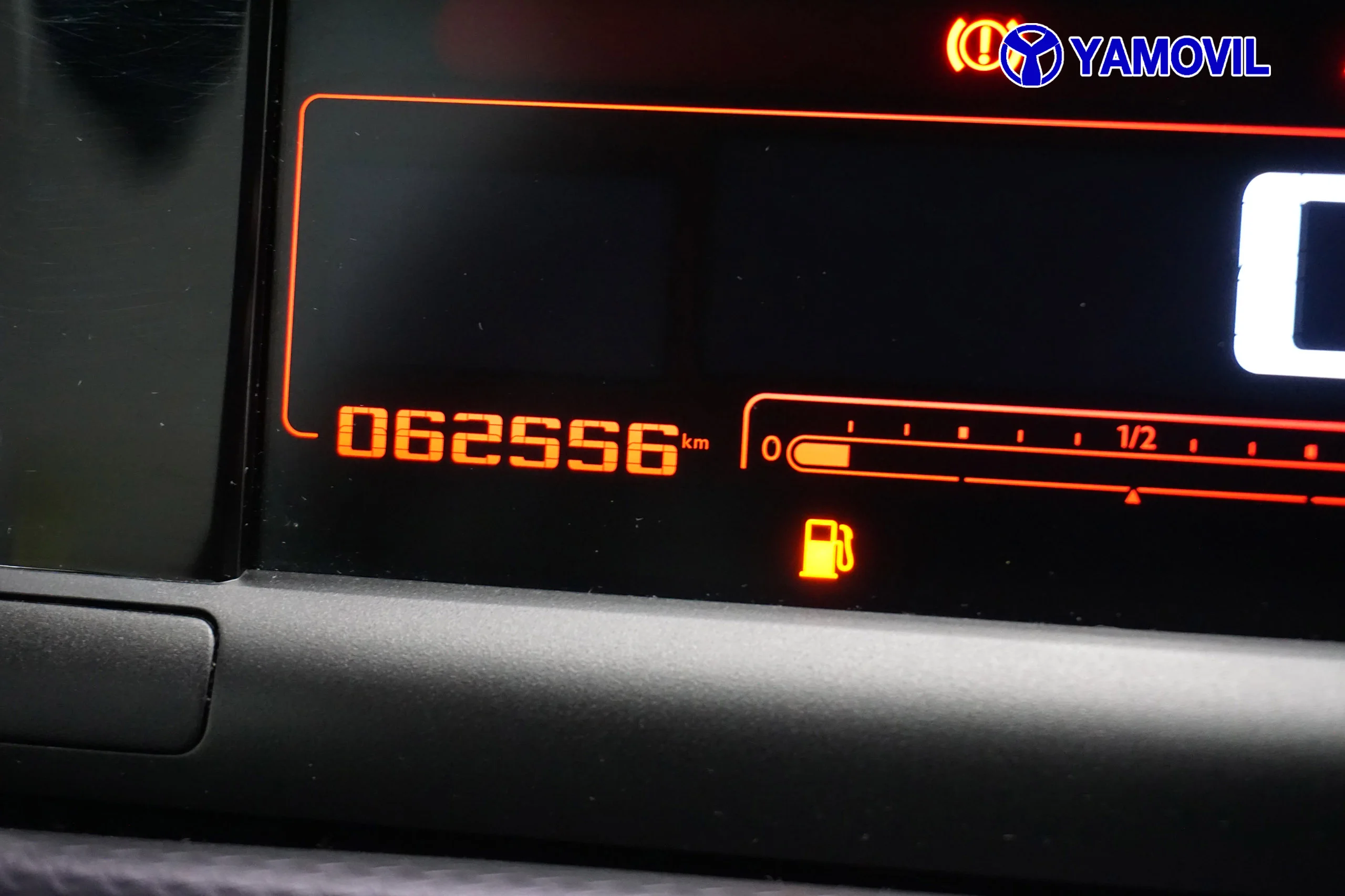 Citroen C4 CACTUS 1.6 BLUEHDI SHINE S&S 5P - Foto 23