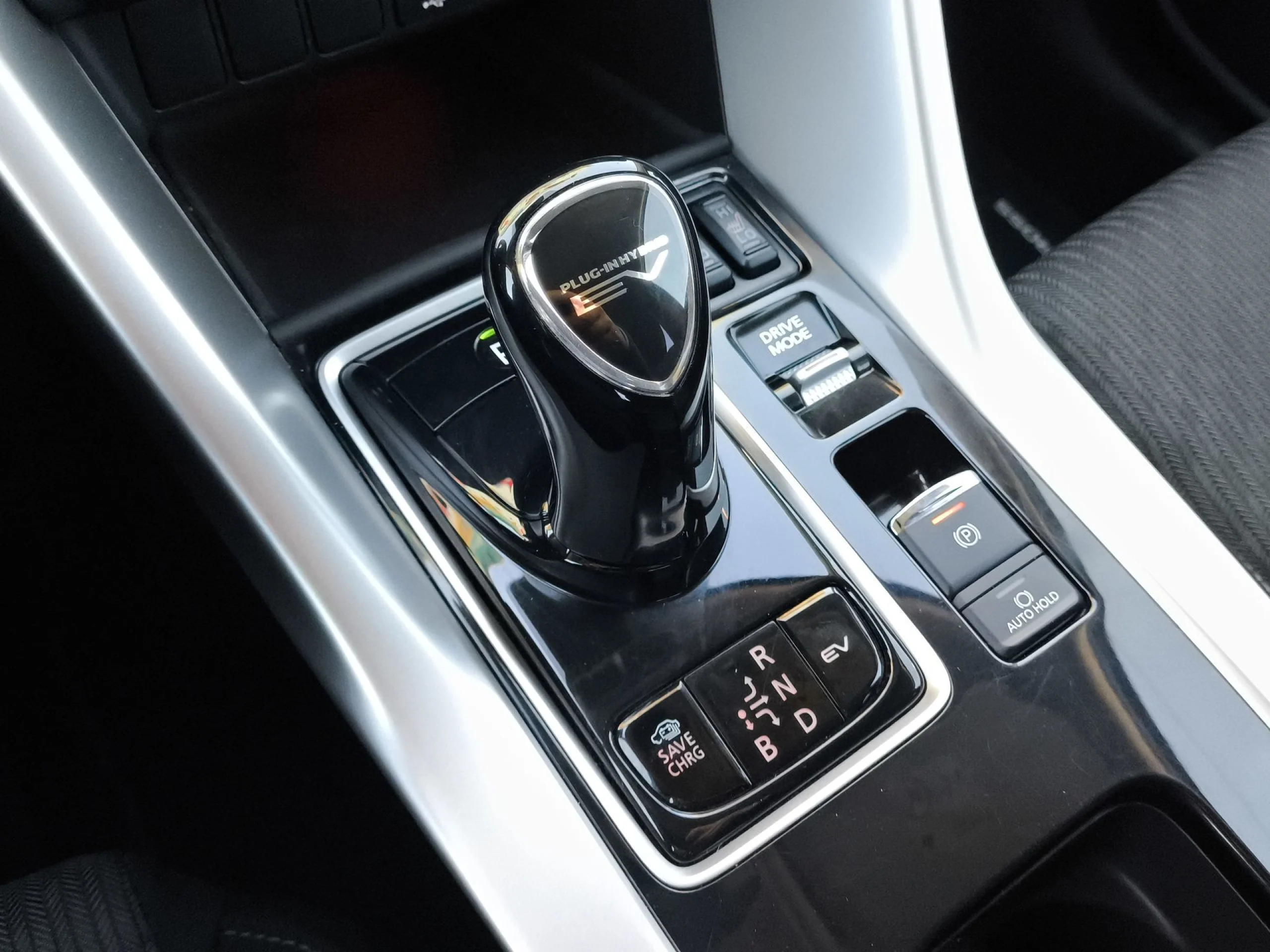 Mitsubishi Eclipse Cross 2.4 PHEV Motion 4WD Auto 138 kW (188 CV) - Foto 16